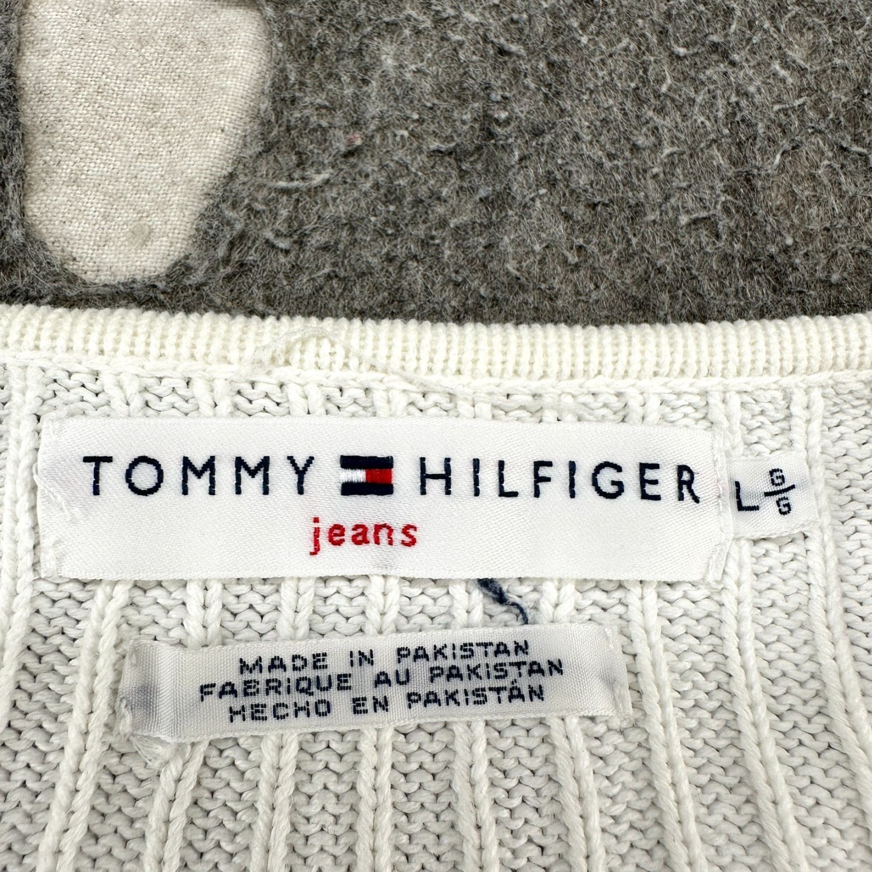 Tommy Hilfiger VINTAGE Tommy Hilfiger Sweater Womens L White Pullover Ribbed Knit Cotton Y2K 90s Wom... Size L / US 10 / IT 46 - 4 Thumbnail
