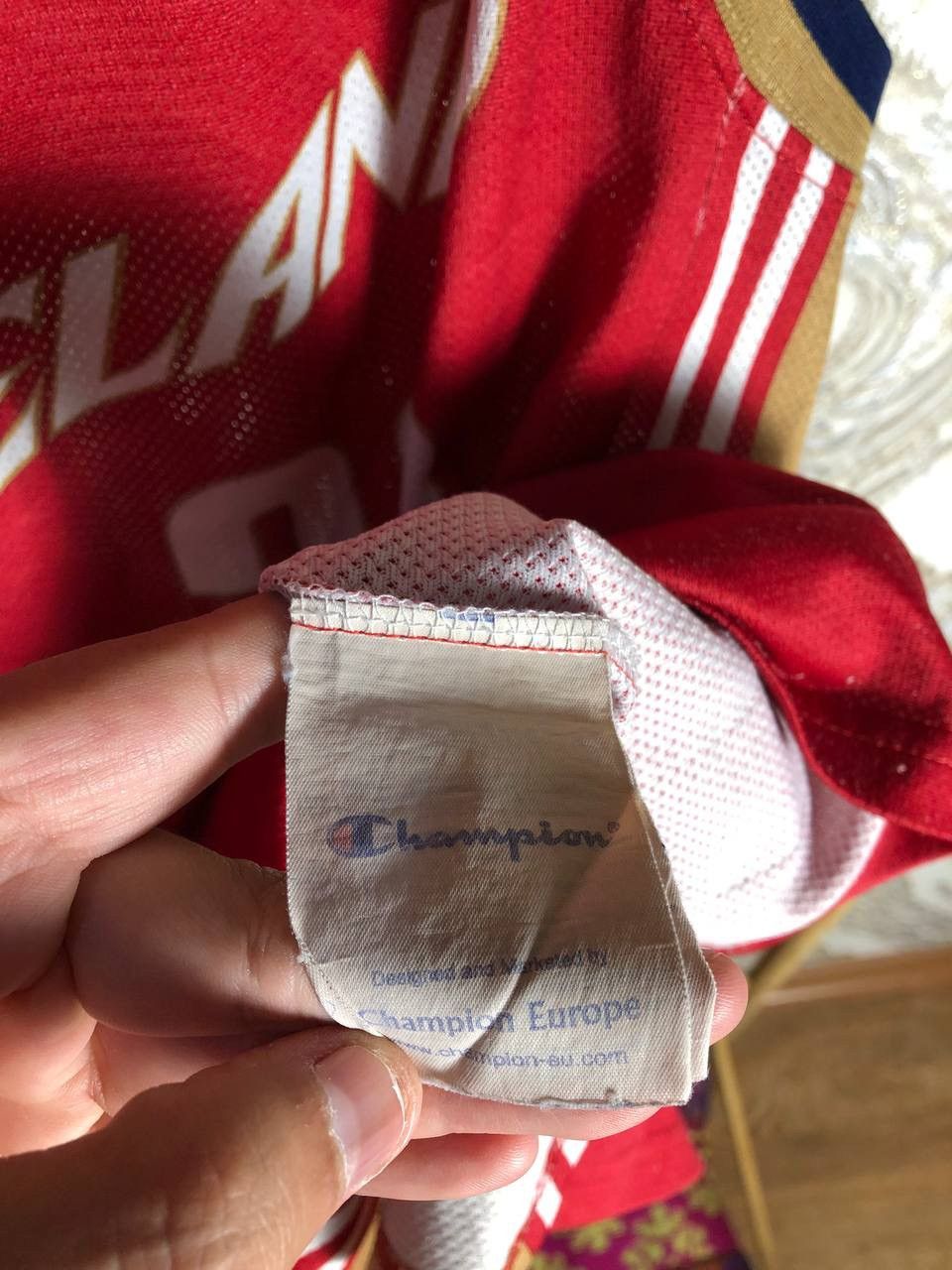 Champion × Vintage VERY RARE CHAMPION CLEVELAND LEBRON JAMES NBA JERSEY Y2K 90s Size US L / EU 52-54 / 3 - 5 Thumbnail