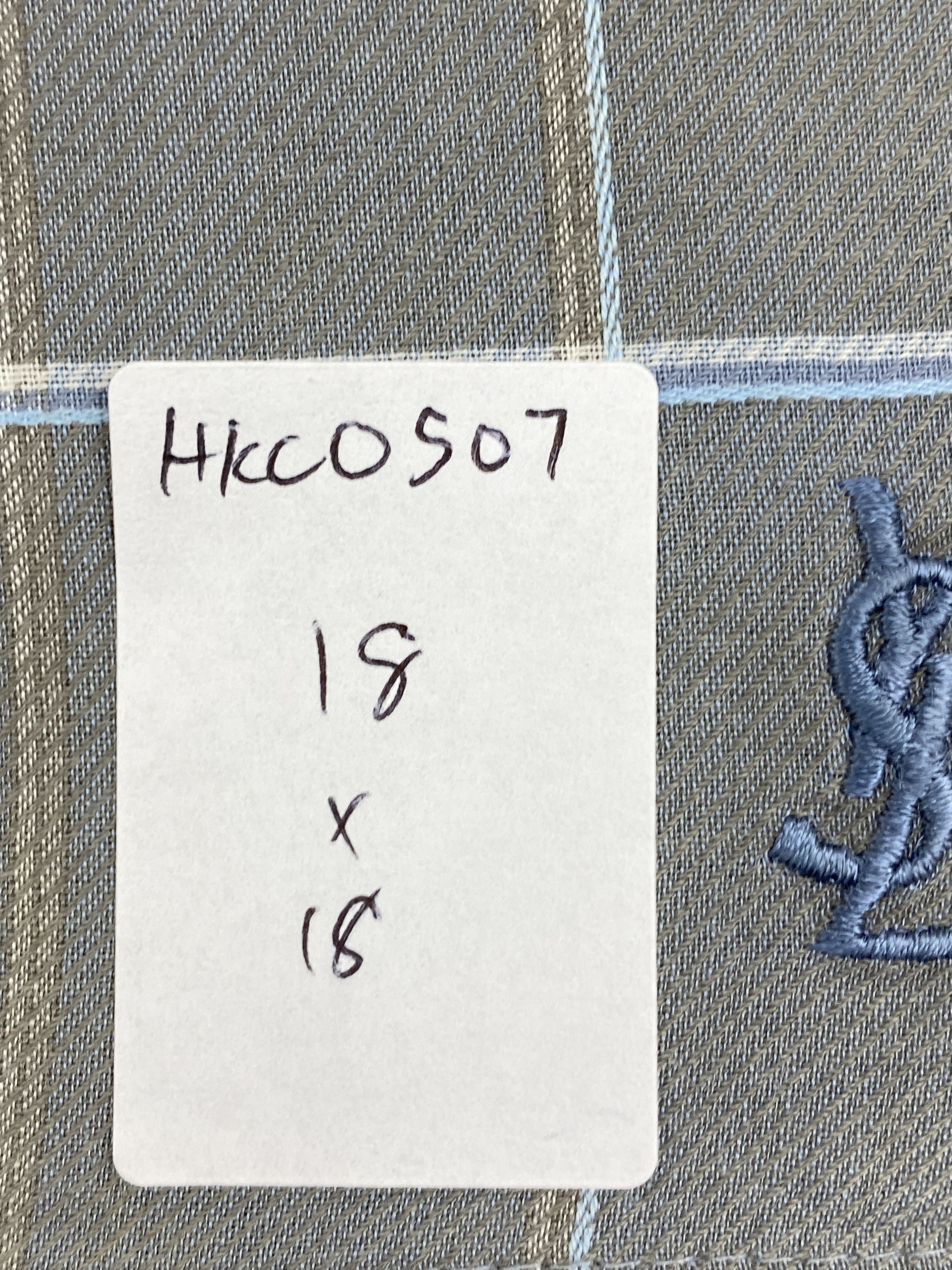 Vintage Yves Saint Laurent Handkerchief / Neckerchief HKC0507 Size ONE SIZE - 7 Thumbnail
