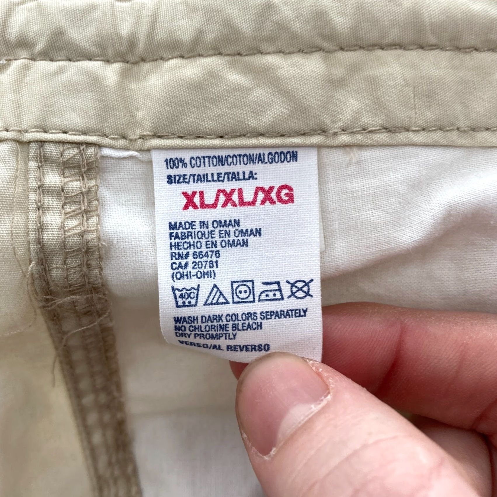 Tommy Hilfiger VINTAGE Tommy Jeans Shorts Mens XL Beige Khaki Flat Front Chino Y2K 2000 NWT Size US 36 / EU 52 - 7 Thumbnail