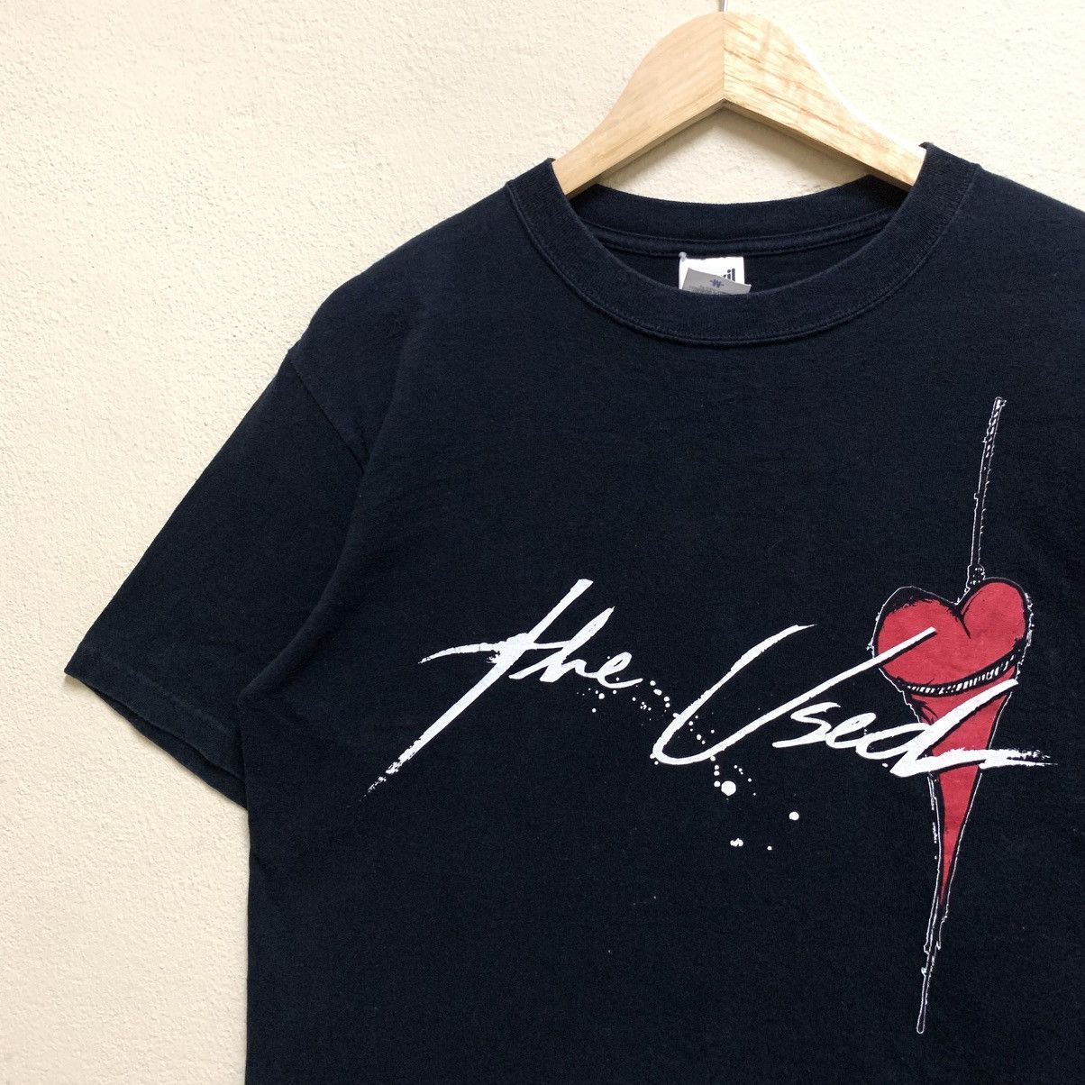 Band Tees × Vintage Vintage y2k THE USED In Love And Death Band T-shirt Size US M / EU 48-50 / 2 - 4 Thumbnail