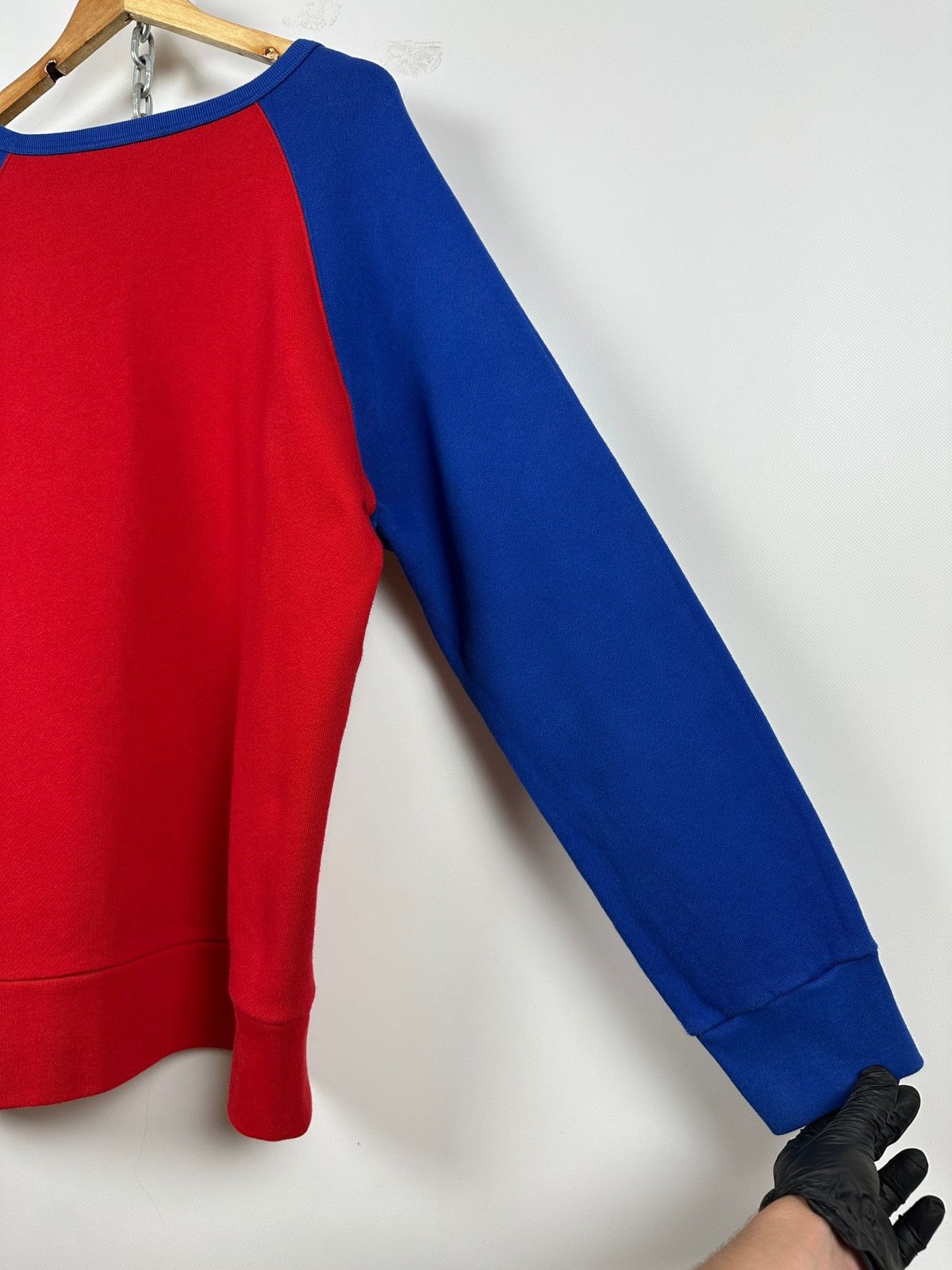 Gucci Gucci Red/Blue Crewneck Sweatshirt Size US L / EU 52-54 / 3 - 18 Thumbnail