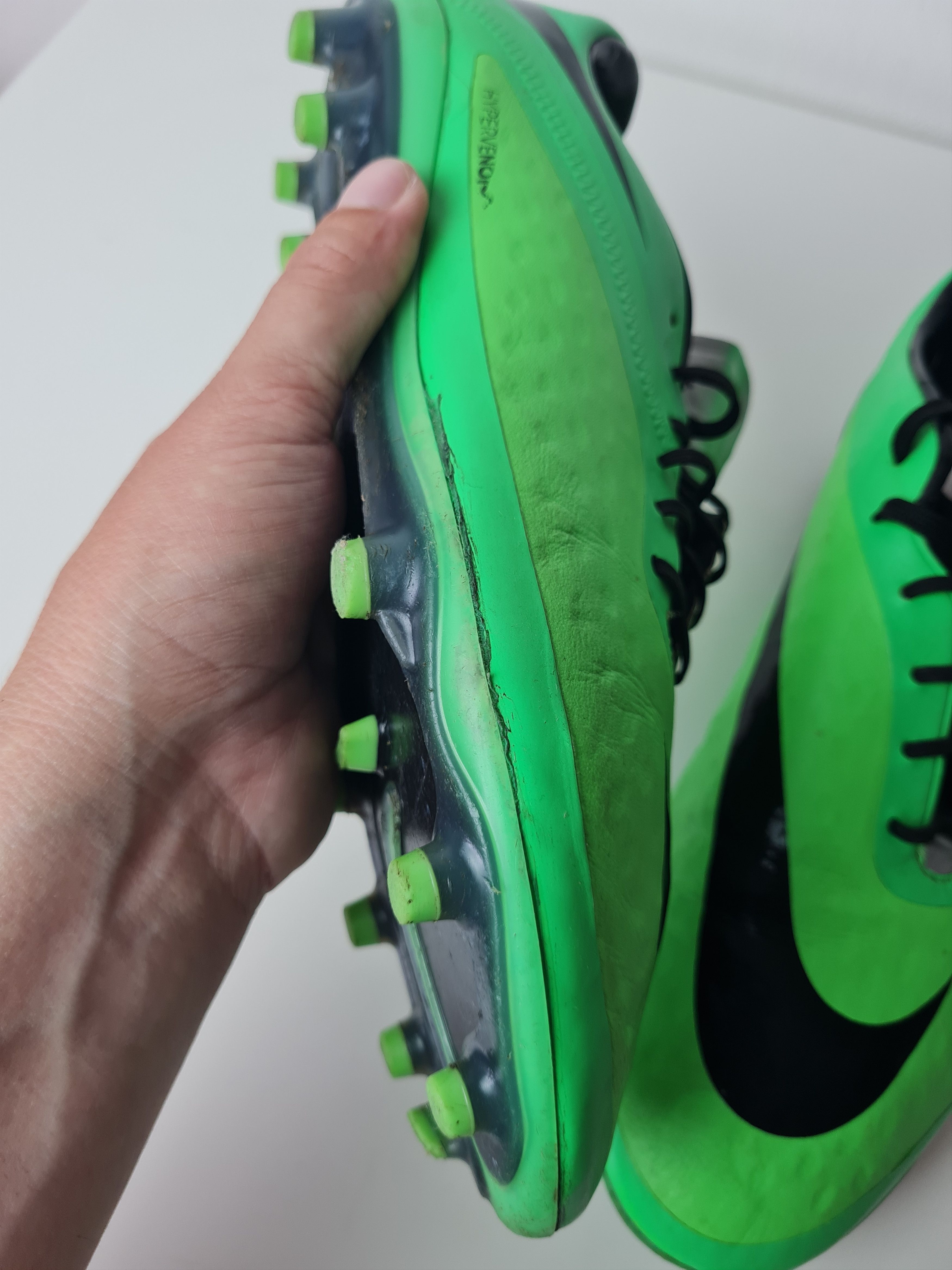 Nike Football Soccer Cleats Nike Hypervenom Phatal FG Green UK8 Size US 9 / EU 42 - 18 Thumbnail