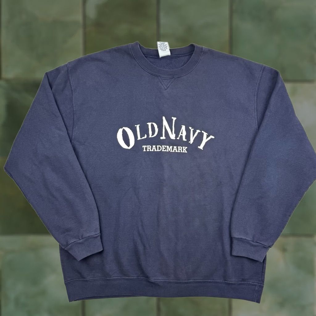 Old Navy VINTAGE Old Navy Sweatshirt Adult Large Spellout Y2K Pullover Crewneck Hipster Size US L / EU 52-54 / 3 - 1 Thumbnail