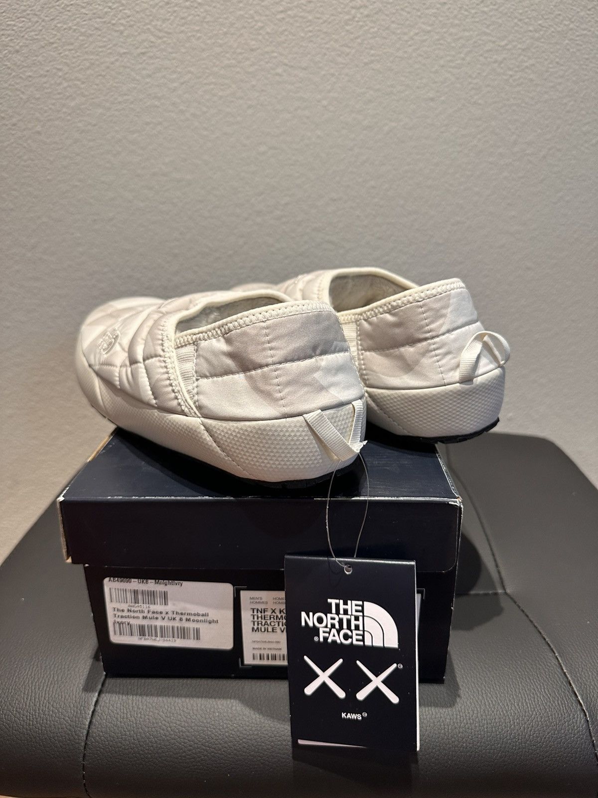 Kaws × The North Face KAWS x The North Face mule US 9 sneaker Size US 9 / EU 42 - 3 Thumbnail