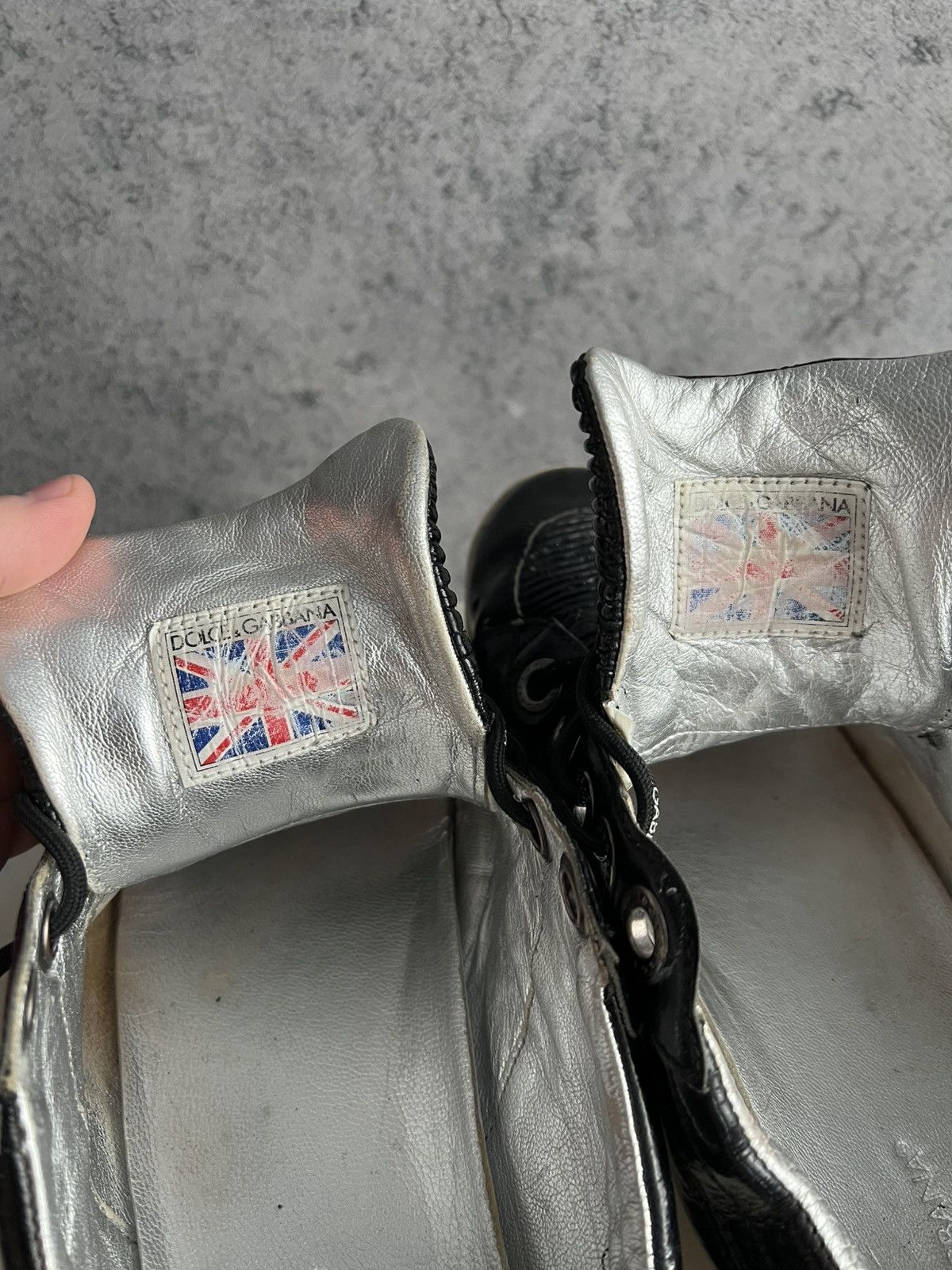 Dolce & Gabbana Vintage Dolce&Gabbana Patent Leather Low Top Sneakers DG Y2K Size US 9 / EU 42 - 9 Thumbnail
