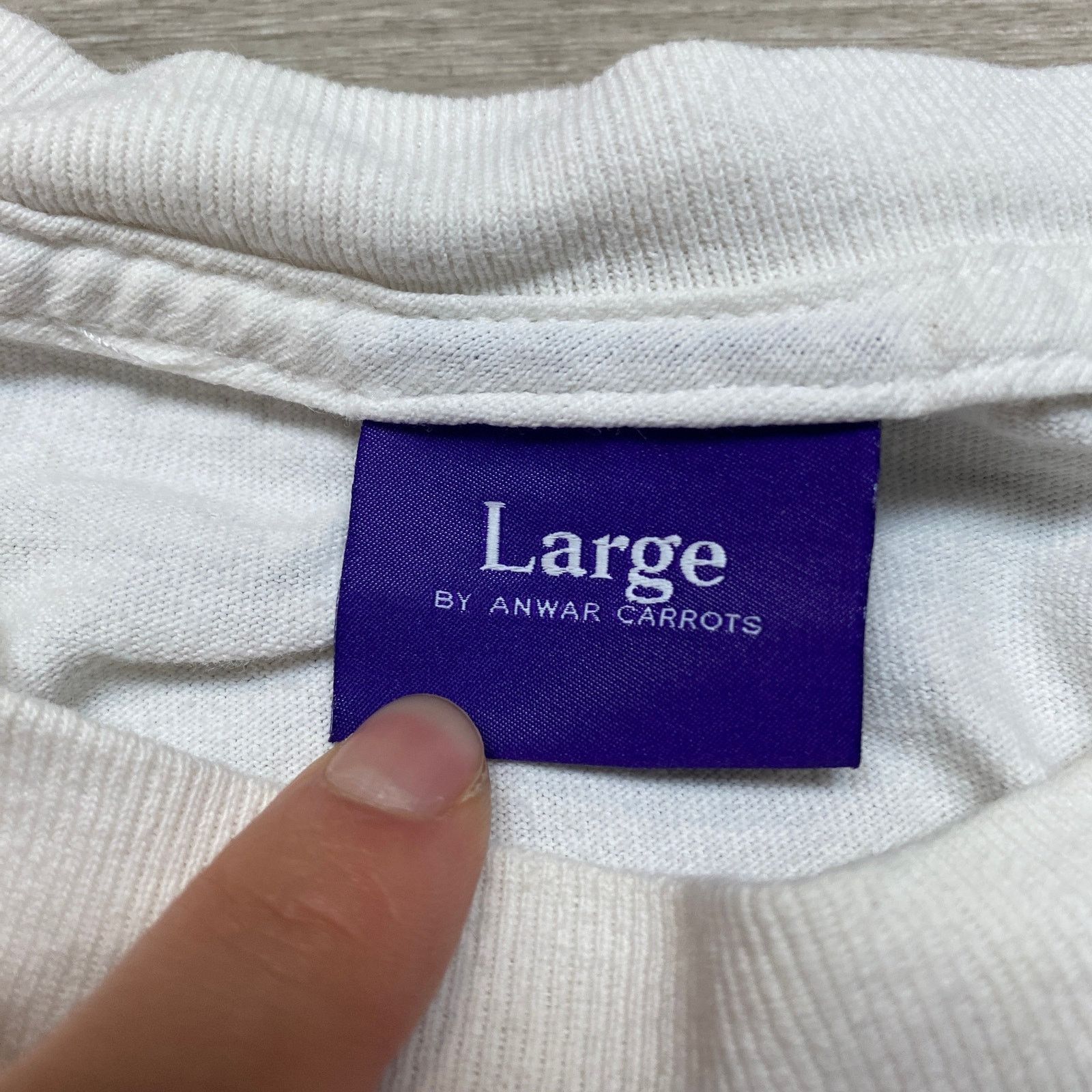 Carrots by Anwar Carrots Carrots by Anwar Carrots Multi Logo T Shirt Large Streetwear Size US L / EU 52-54 / 3 - 6 Thumbnail