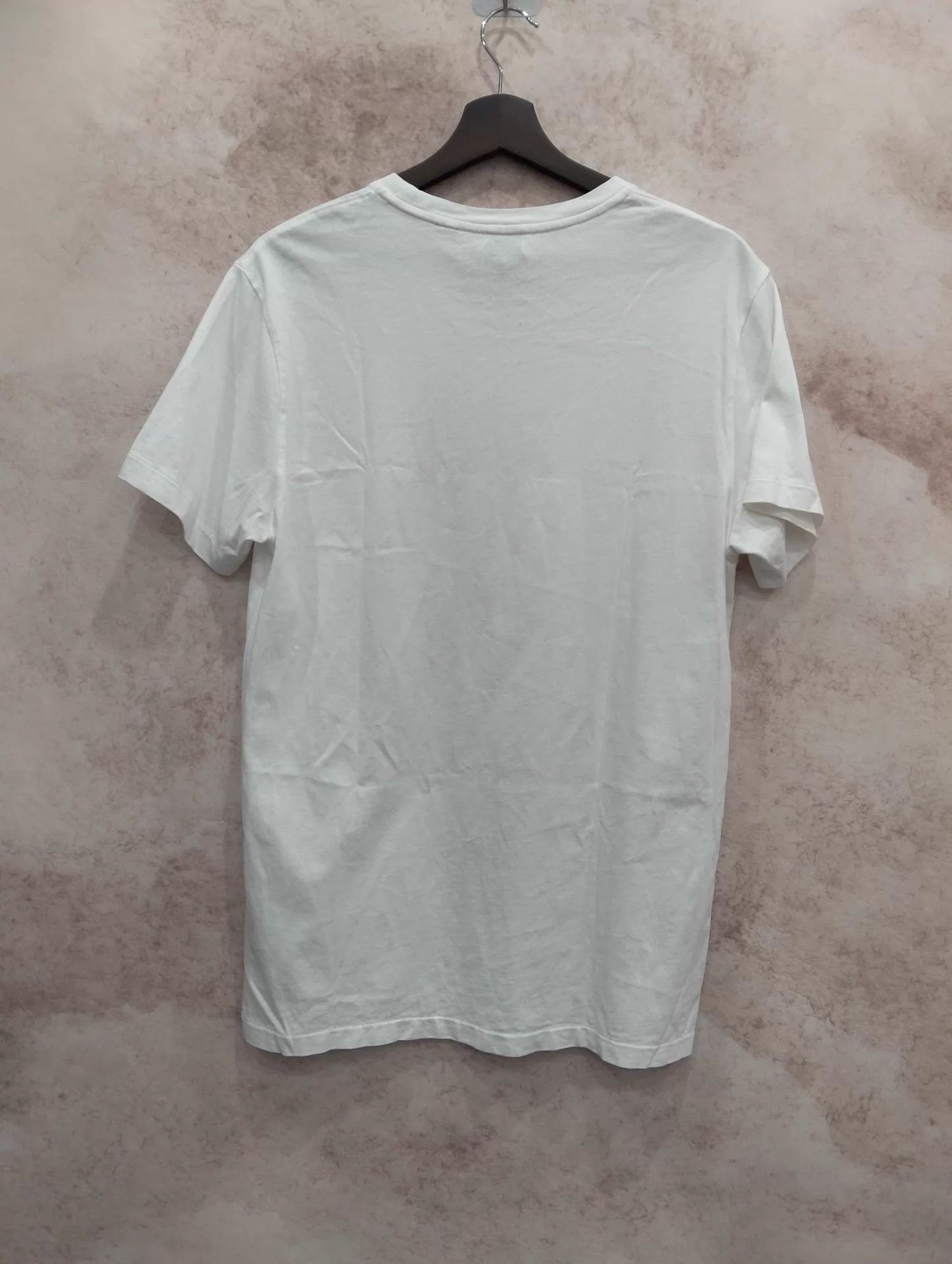 Burberry Burberry White Embroidered B Logo Crewneck T-Shirt M Size US M / EU 48-50 / 2 - 2 Thumbnail
