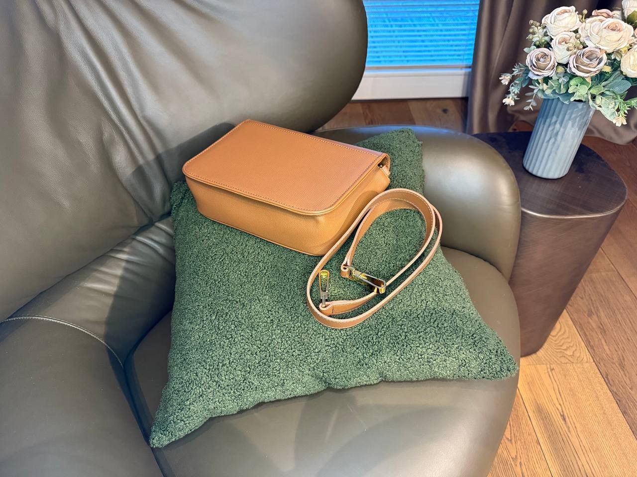 Designer Manely Ro bag Size ONE SIZE - 9 Thumbnail