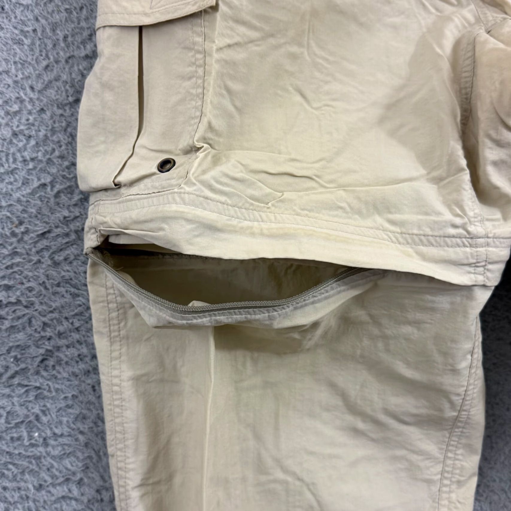 Vintage REI Cargo Pants Womens Medium Convertible Zip Off Hiking Outdoor Pockets Beige Nylon Spandex Regular Size 32" / US 10 / IT 46 - 6 Thumbnail