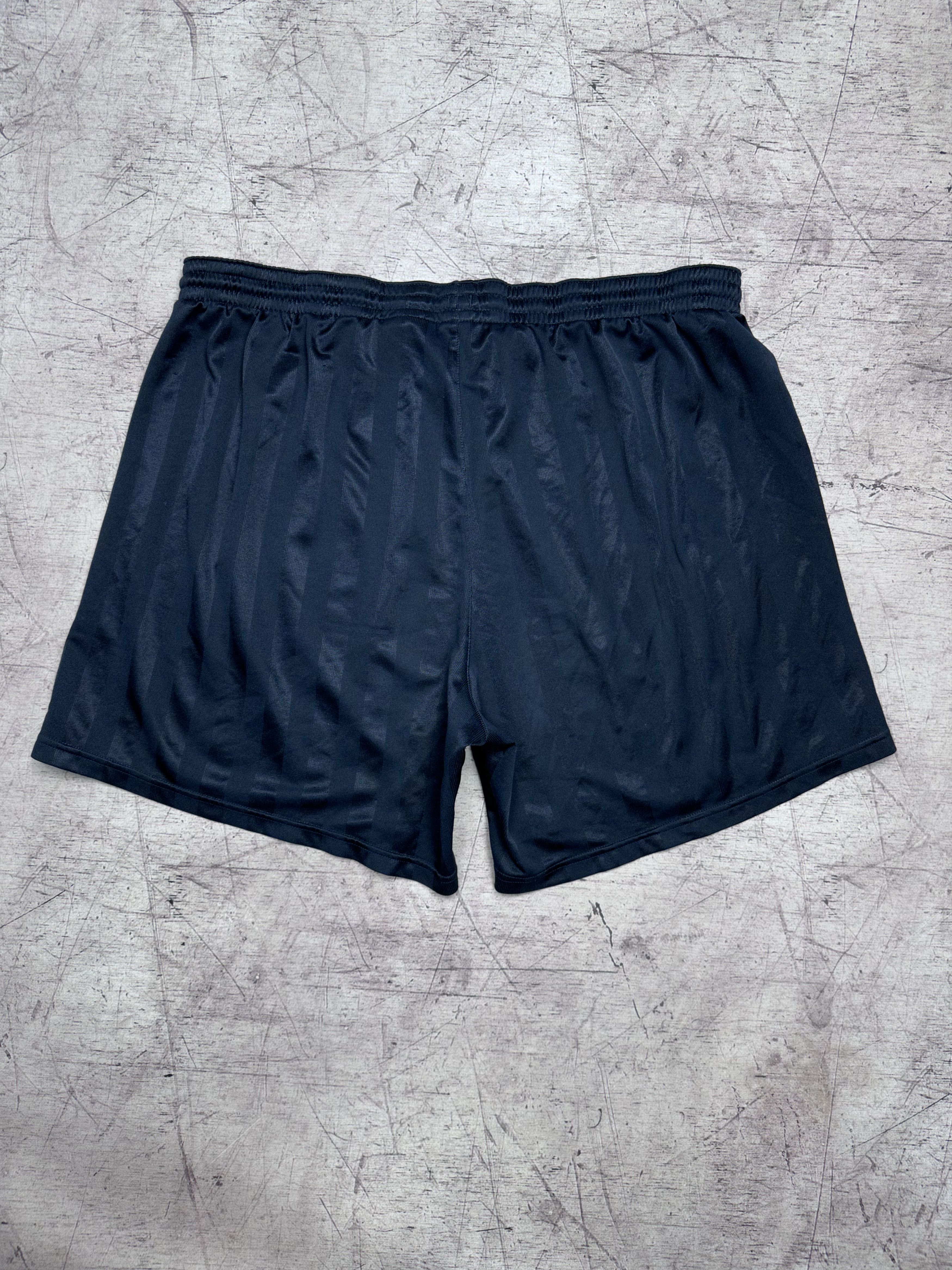 Nike Nike Dri Fit Vintage Mens Shorts Size US 38 / EU 54 - 9 Thumbnail