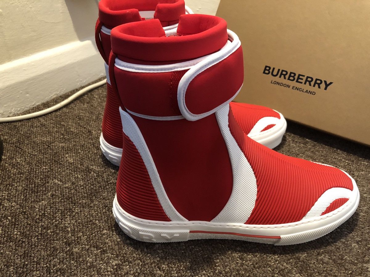 Burberry Burberry Ankle Boots size 42 EU Size US 8.5 / EU 41-42 - 2 Thumbnail
