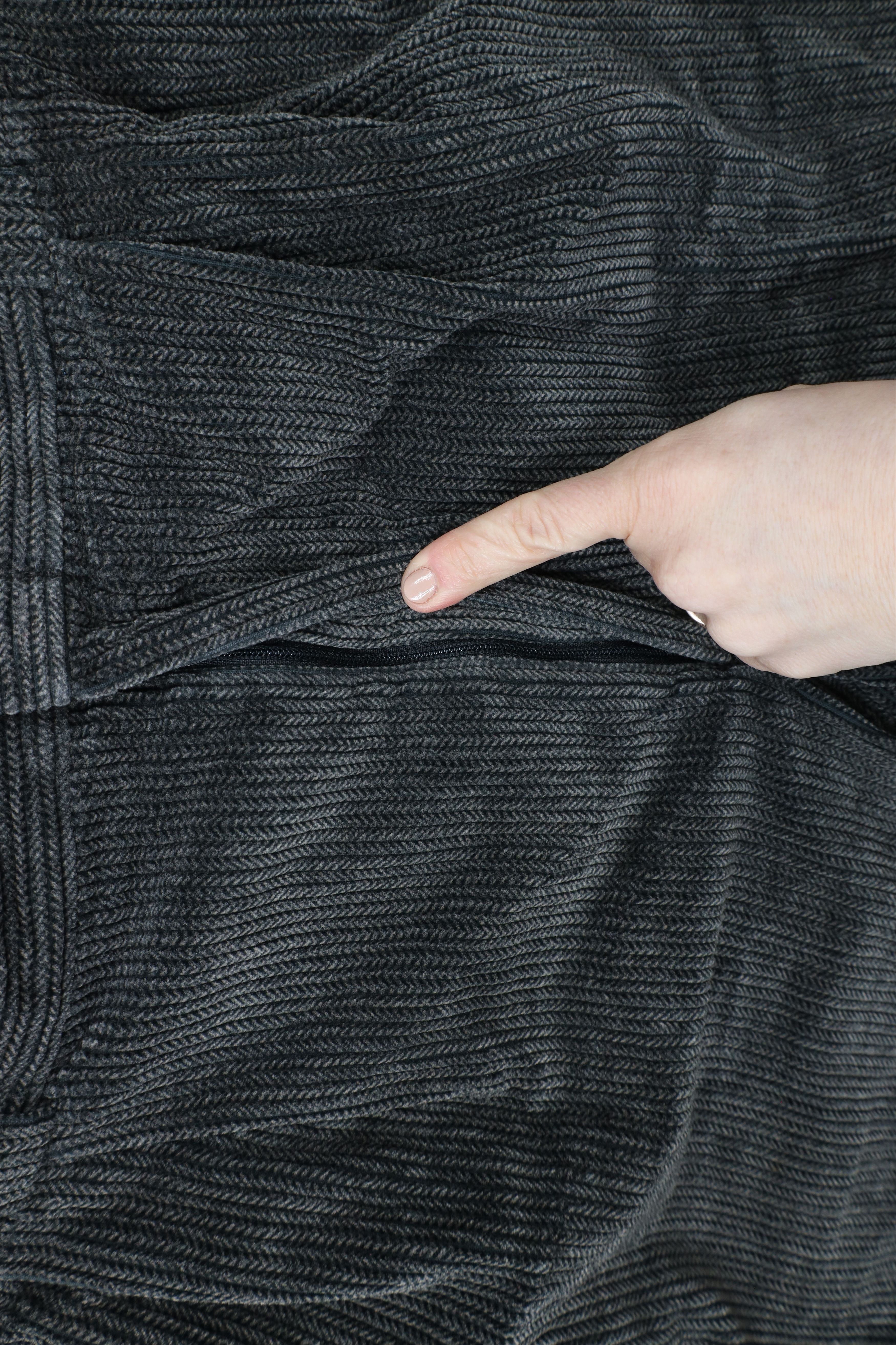 Vintage Vintage 90s Streetwear Pleated Heavy Wide Leg Corduroy Pants Size US 40 / EU 56 - 5 Thumbnail