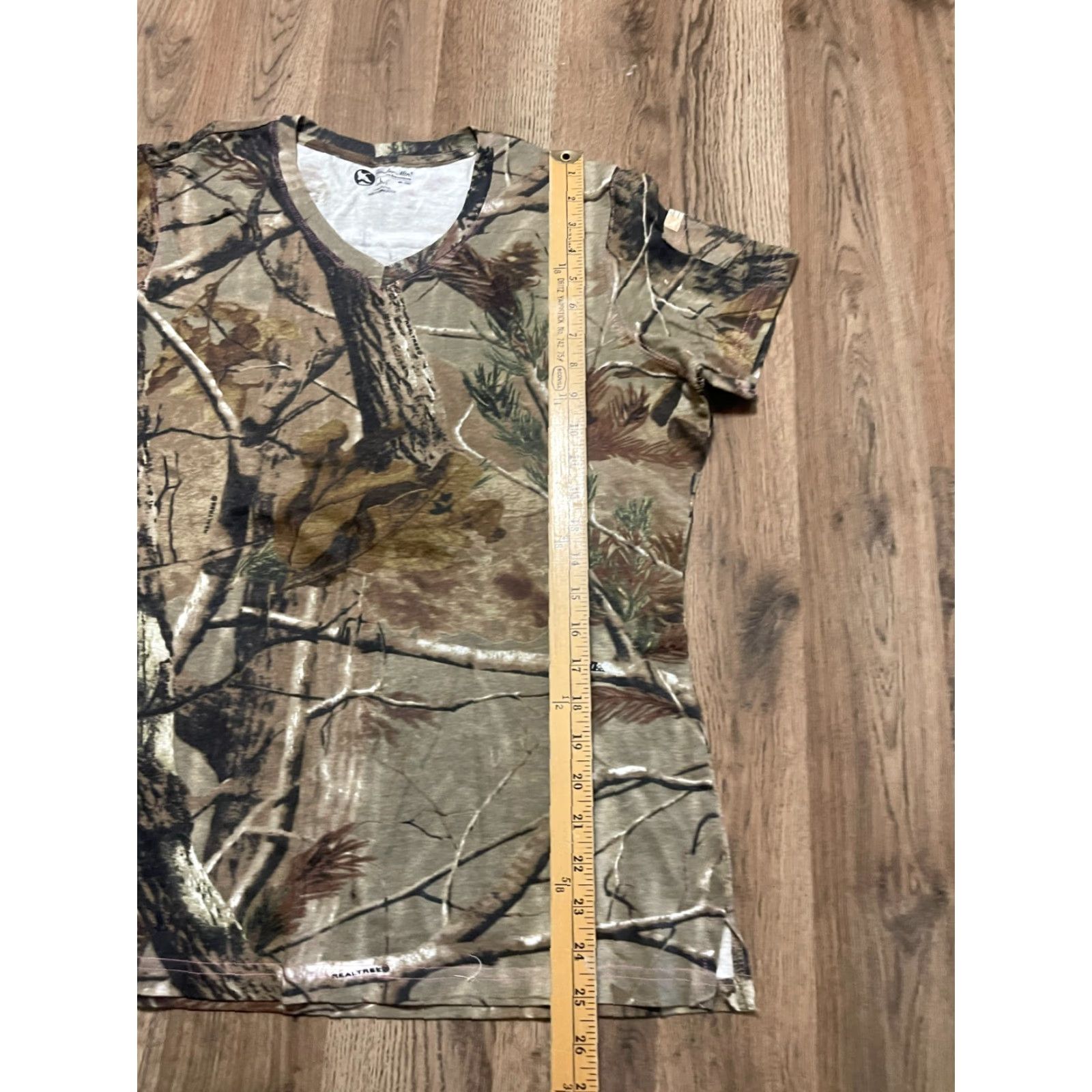 Vintage Gander Mountain Shirt Womens Large Brown Camouflage V-Neck Short Sleeve T-Shirt Modern Casual Size L / US 10 / IT 46 - 7 Thumbnail