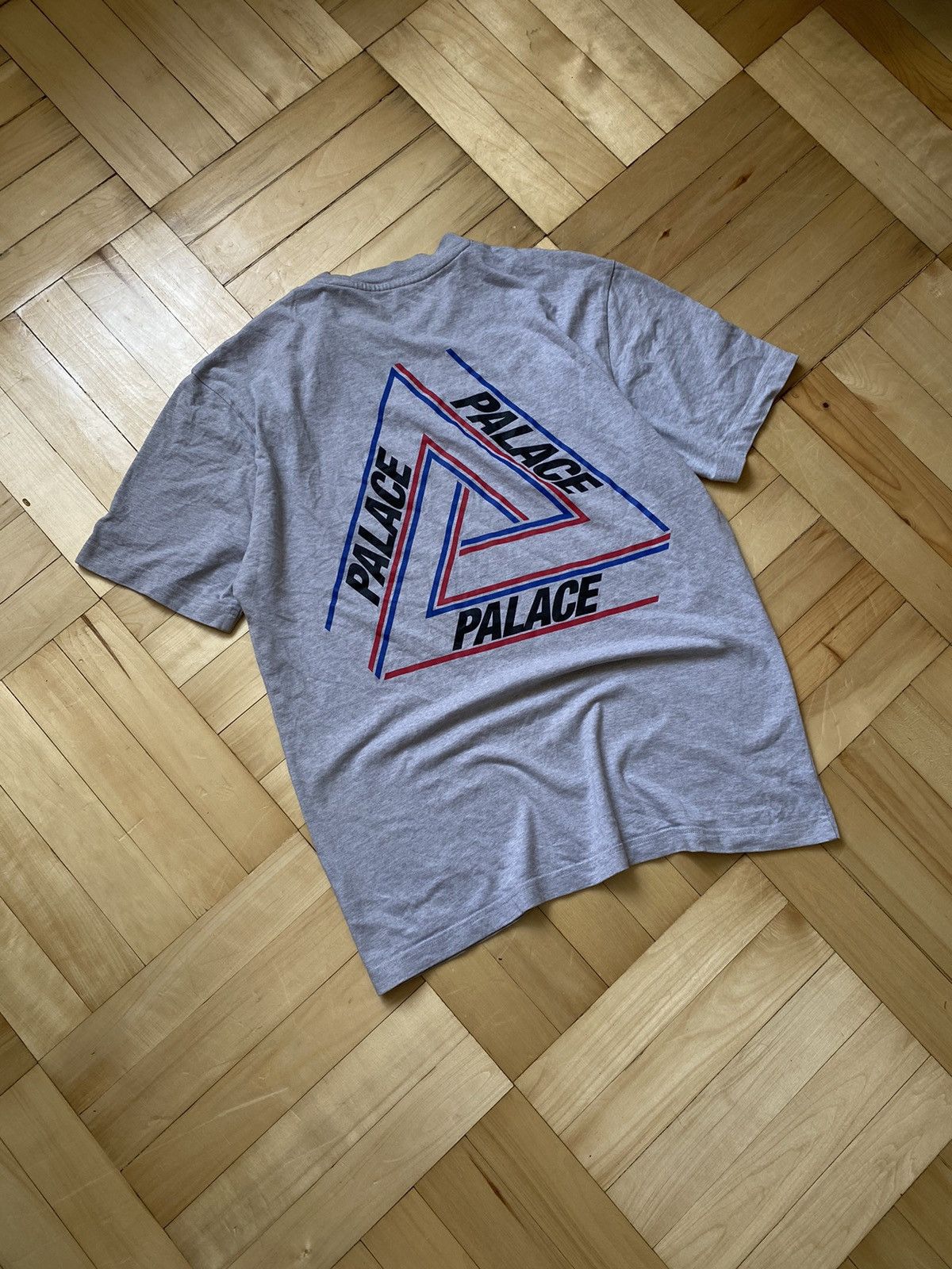 Palace × Vintage Vintage Palace Skateboard Triferg big logo tee 90’s Size US M / EU 48-50 / 2 - 6 Thumbnail