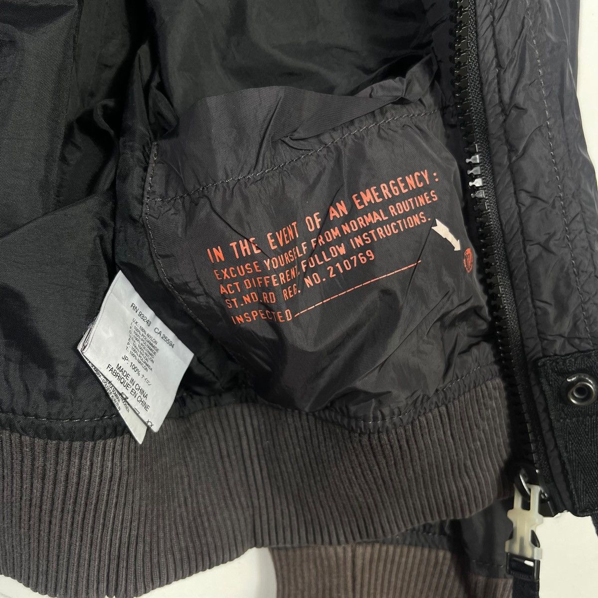 Diesel Diesel Technical Nylon Bomber Jacket Black Strap Panel ZipUp Size US S / EU 44-46 / 1 - 6 Thumbnail