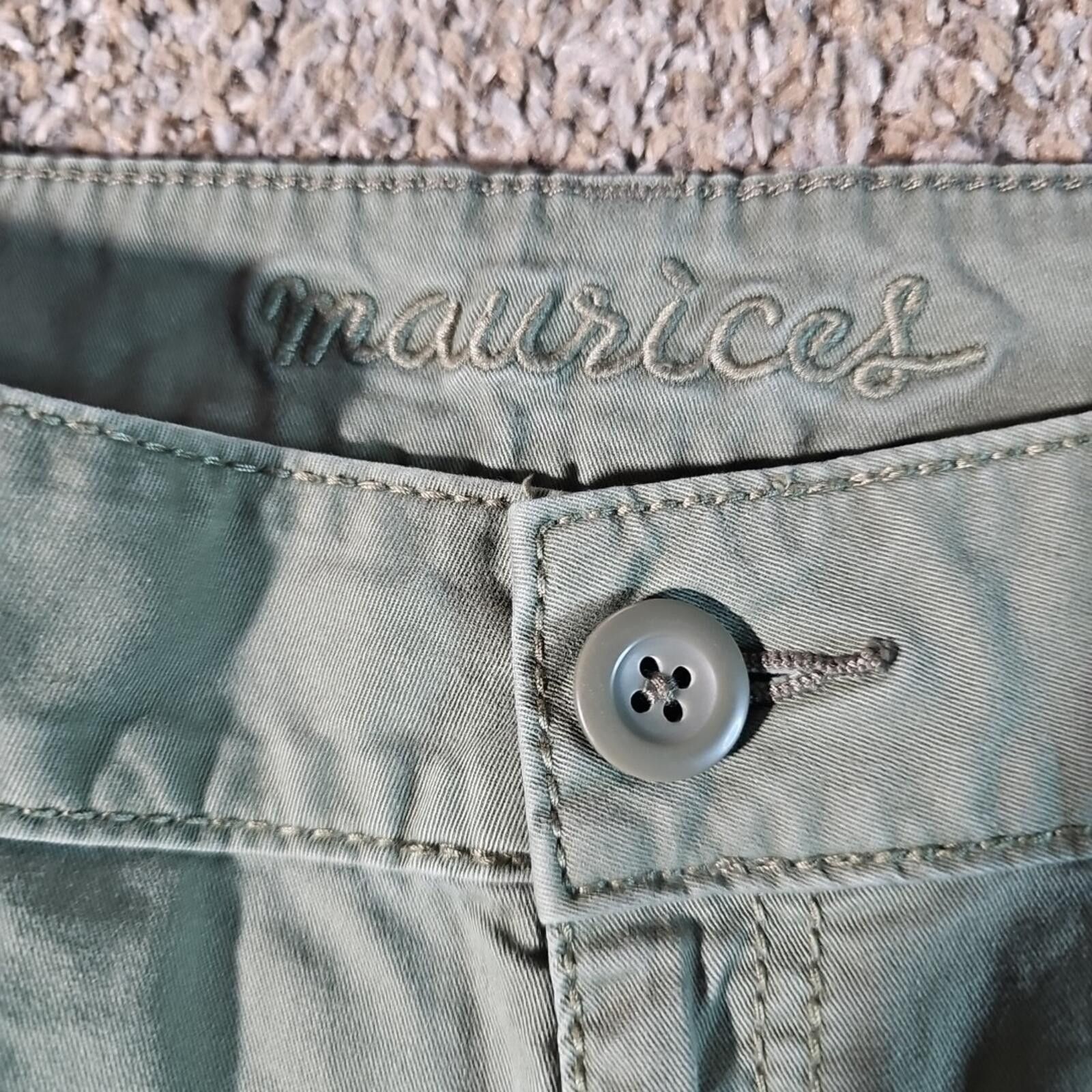 Other Maurices 13/14 Green Shorts Size 36" / US 14 / IT 50 - 2 Thumbnail