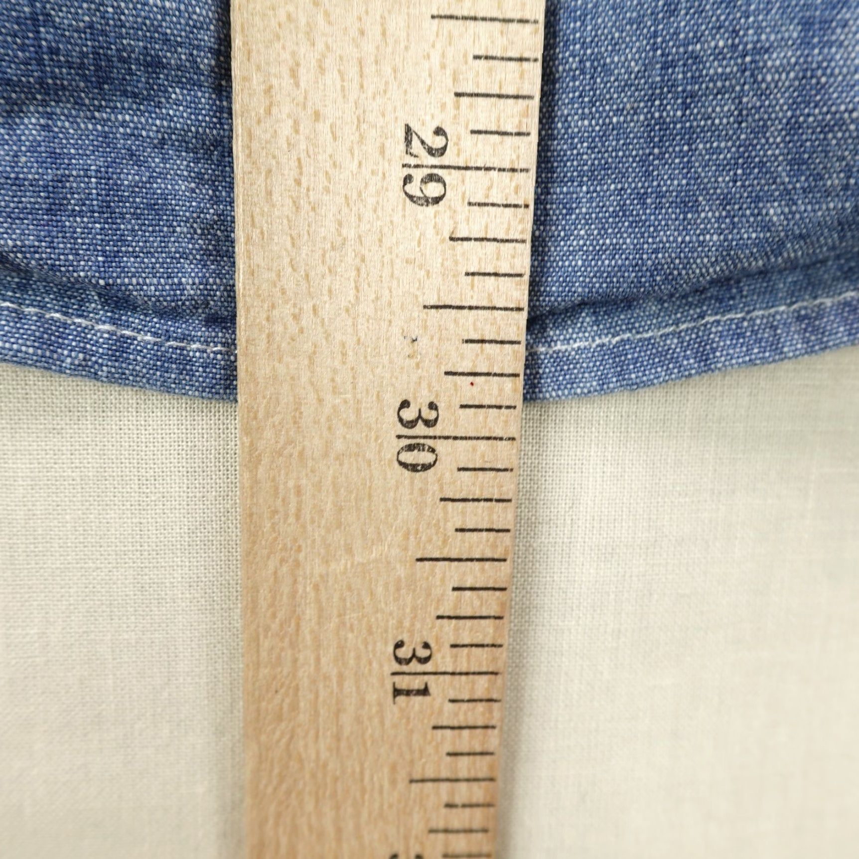 Vintage LL Bean Shirt Mens 2XL Blue Chambray Button Up Comfort Stretch Traditional Fit Size US XXL / EU 58 / 5 - 7 Thumbnail