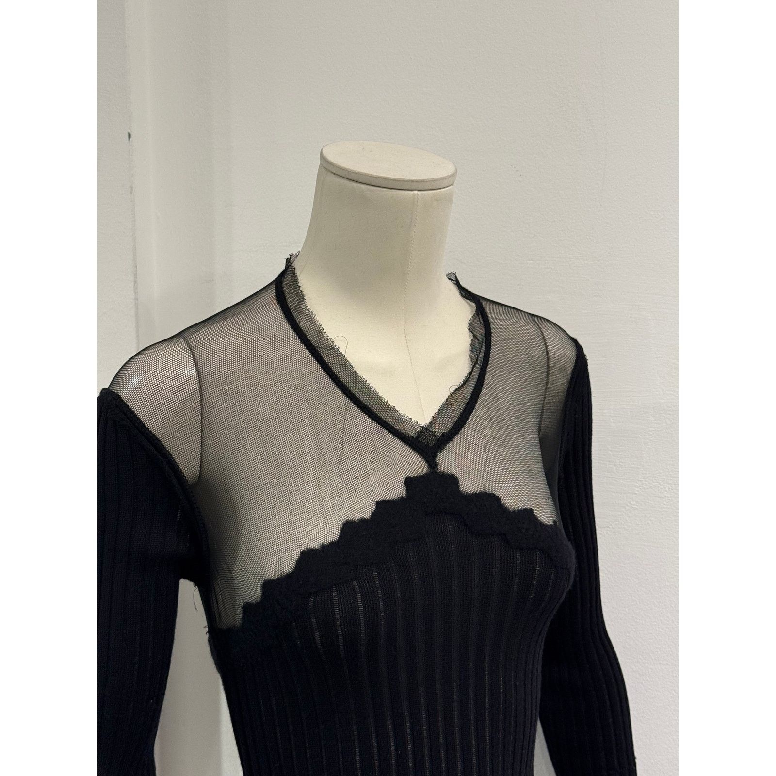 Jean Paul Gaultier 2000s Jean Paul Gaultier hybrid sheer wool top Size M / US 6-8 / IT 42-44 - 9 Thumbnail