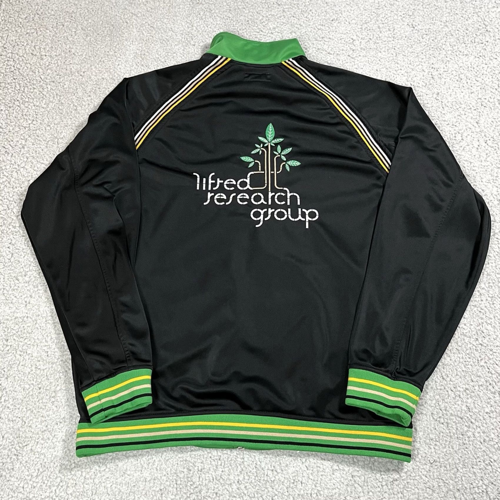 Vintage VINTAGE LRG Jacket Mens Large Track Full Zip Black 90s Hip Hop City Retro Windbreaker Size US L / EU 52-54 / 3 - 3 Thumbnail