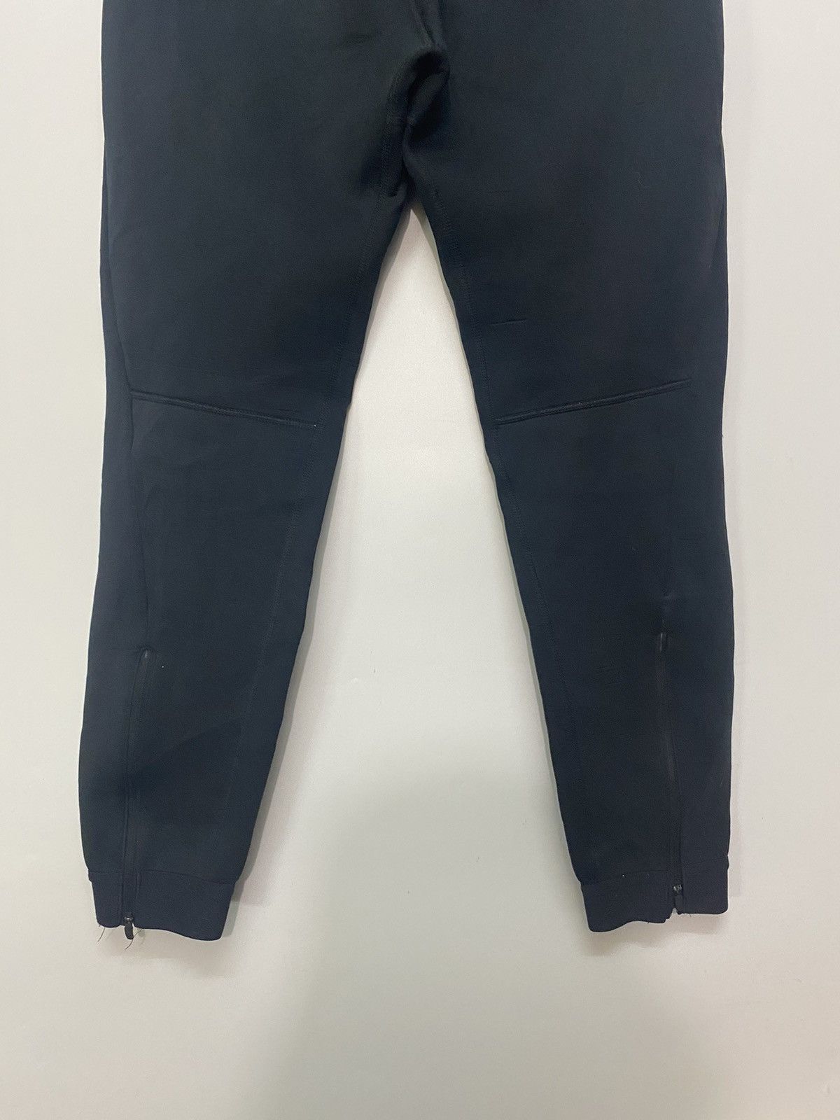 Nike Nike Jogger Pants Black Therma Fit Sportswear Gym Training Size US 30 / EU 46 - 10 Thumbnail