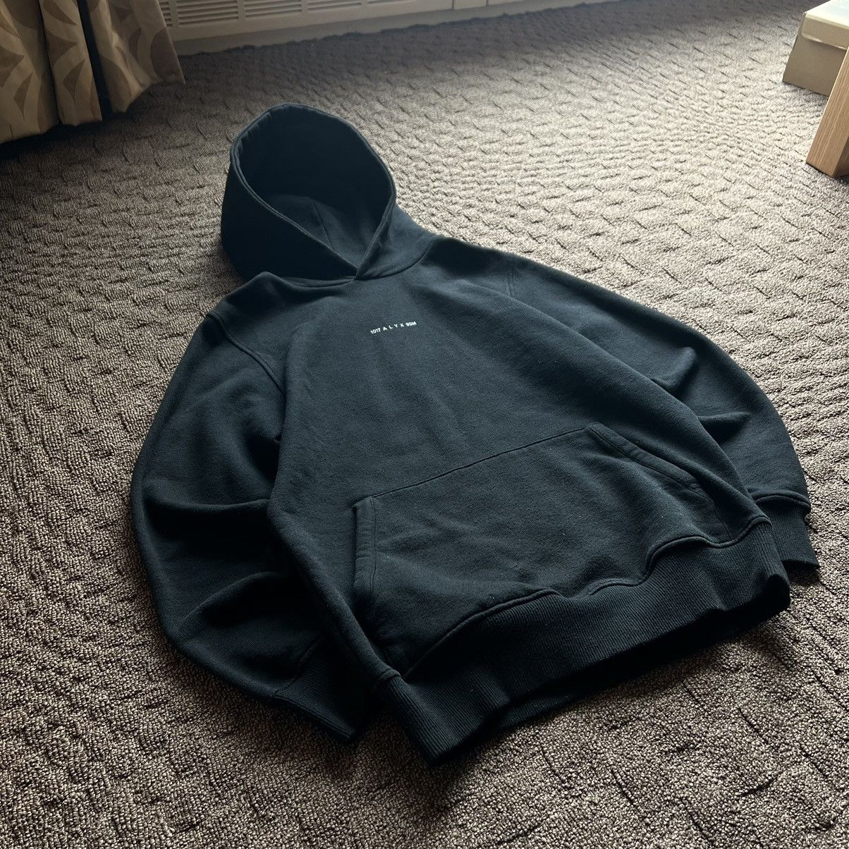 1017 ALYX 9SM Alyx Visual Hoodie Size US S / EU 44-46 / 1 - 4 Thumbnail