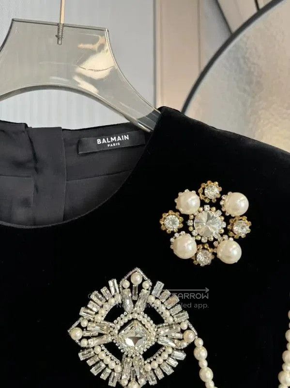 Balmain Balmain Black XS Dress with Pearl Embellishments . Size XS / US 0-2 / IT 36-38 - 4 Thumbnail