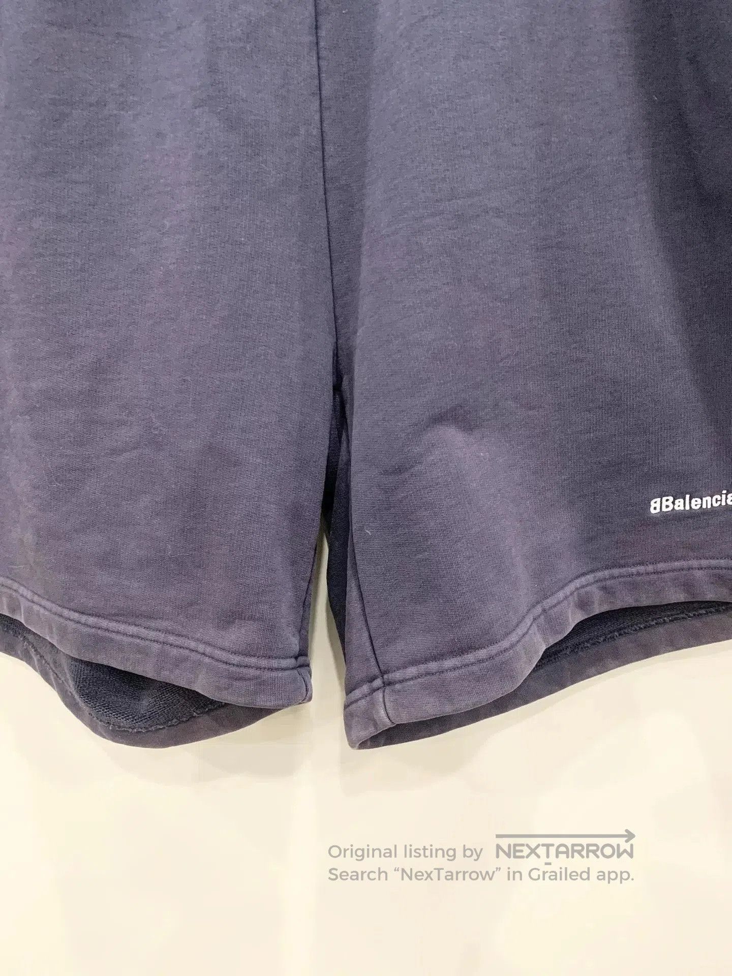 Balenciaga Balenciaga Washed Purple Embroidered Logo Shorts. Size US 26 / EU 42 - 4 Thumbnail