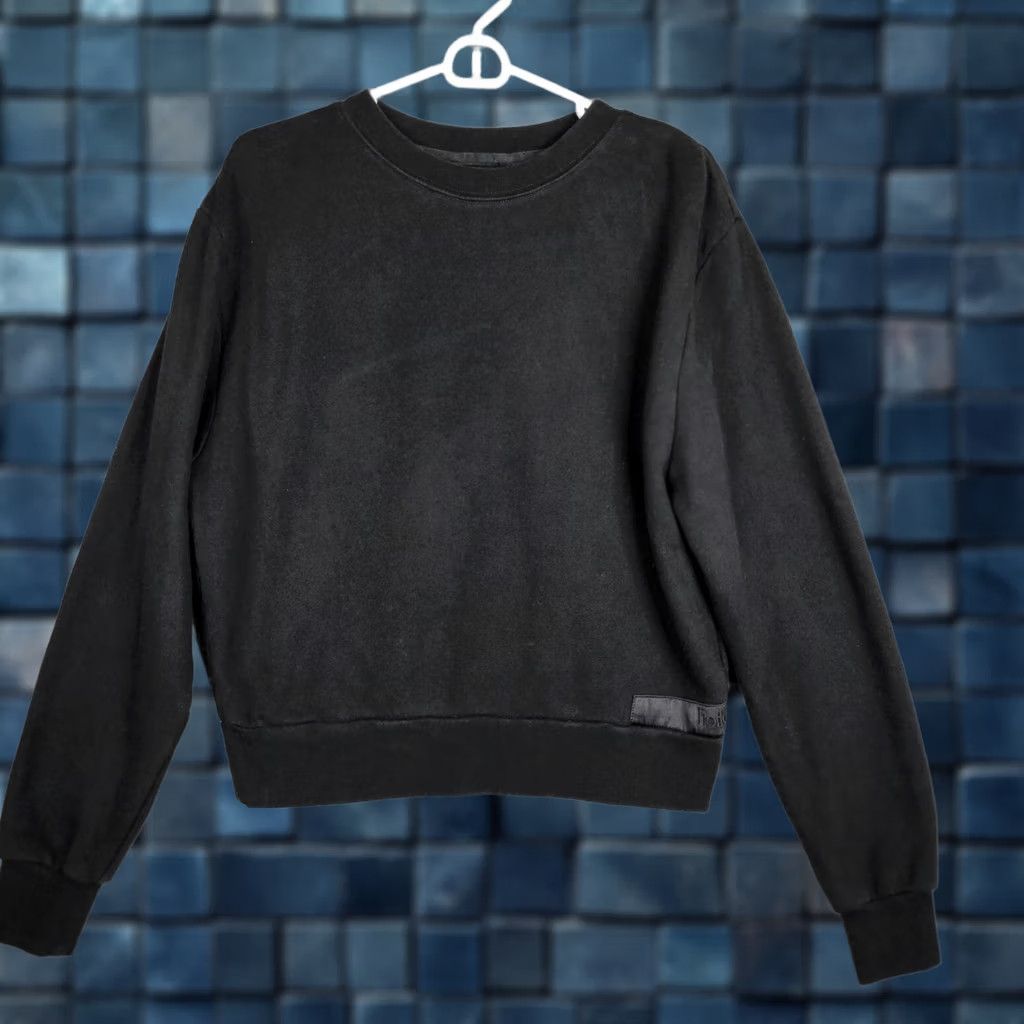 Vintage FIORLA Women's XS Organic cotton silk blend sweatshirt Crew Neck Pullover Black Logo All Seasons Activewear Sweatshirt, Regular Fit Size XS / US 0-2 / IT 36-38 - 1 Thumbnail