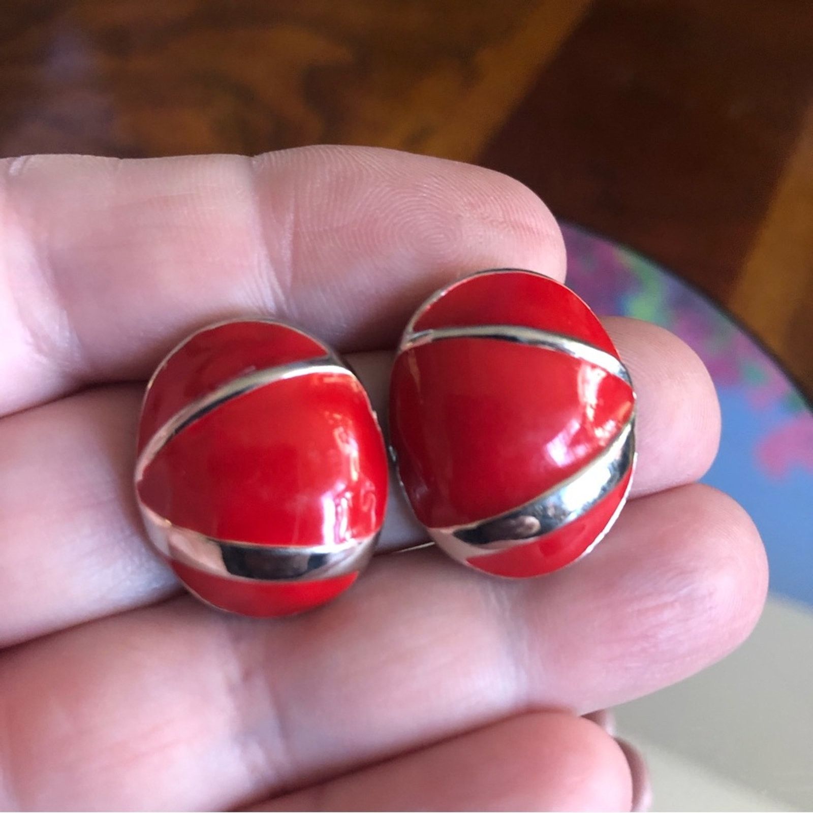 Vintage Vintage oval red enamel silver setting pierced earrings Size ONE SIZE - 9 Thumbnail