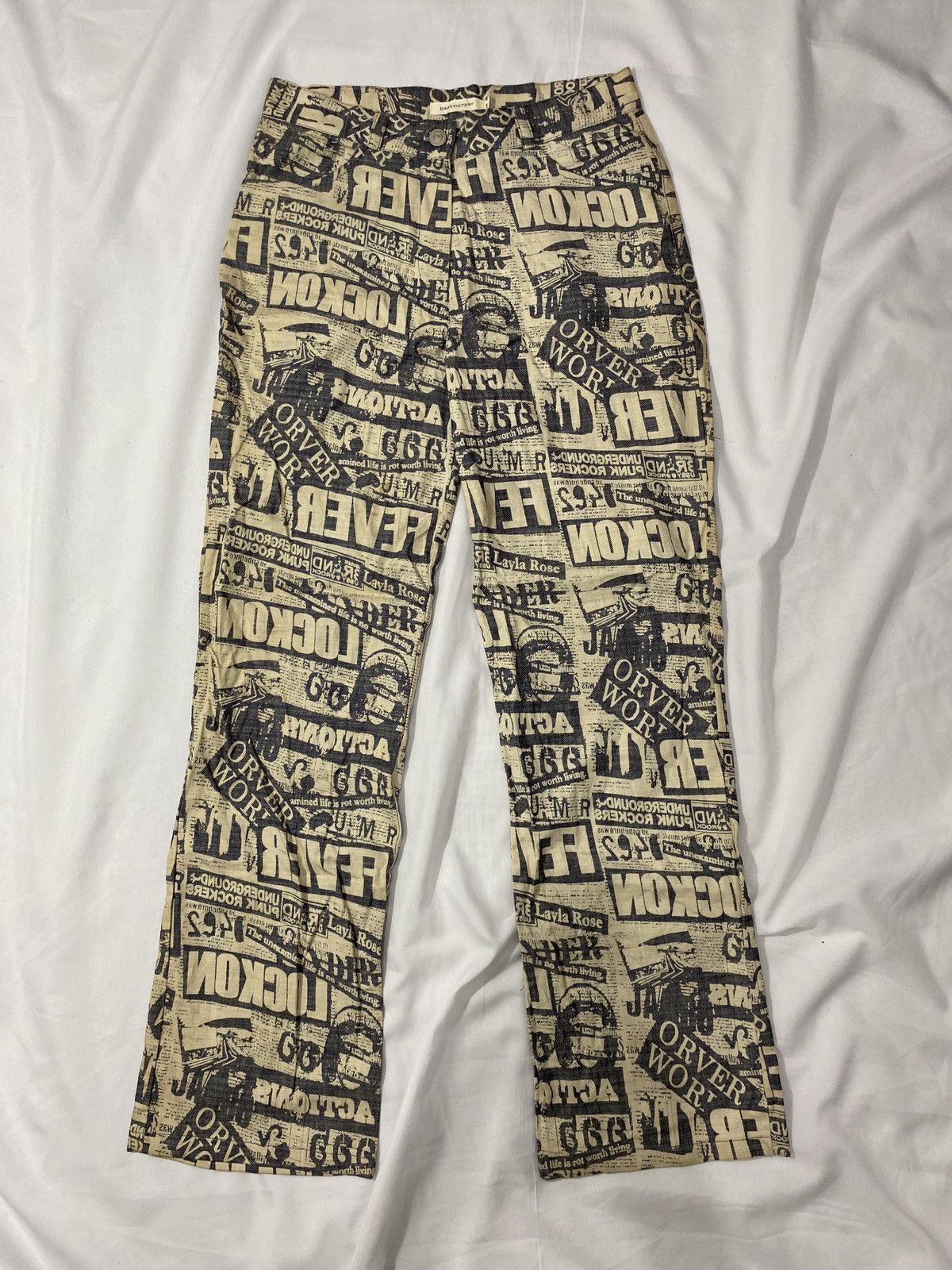 Hysteric Glamour Japanese Brand Darkvictory God Save The Queen NewsPaper Size US 29 - 1 Thumbnail