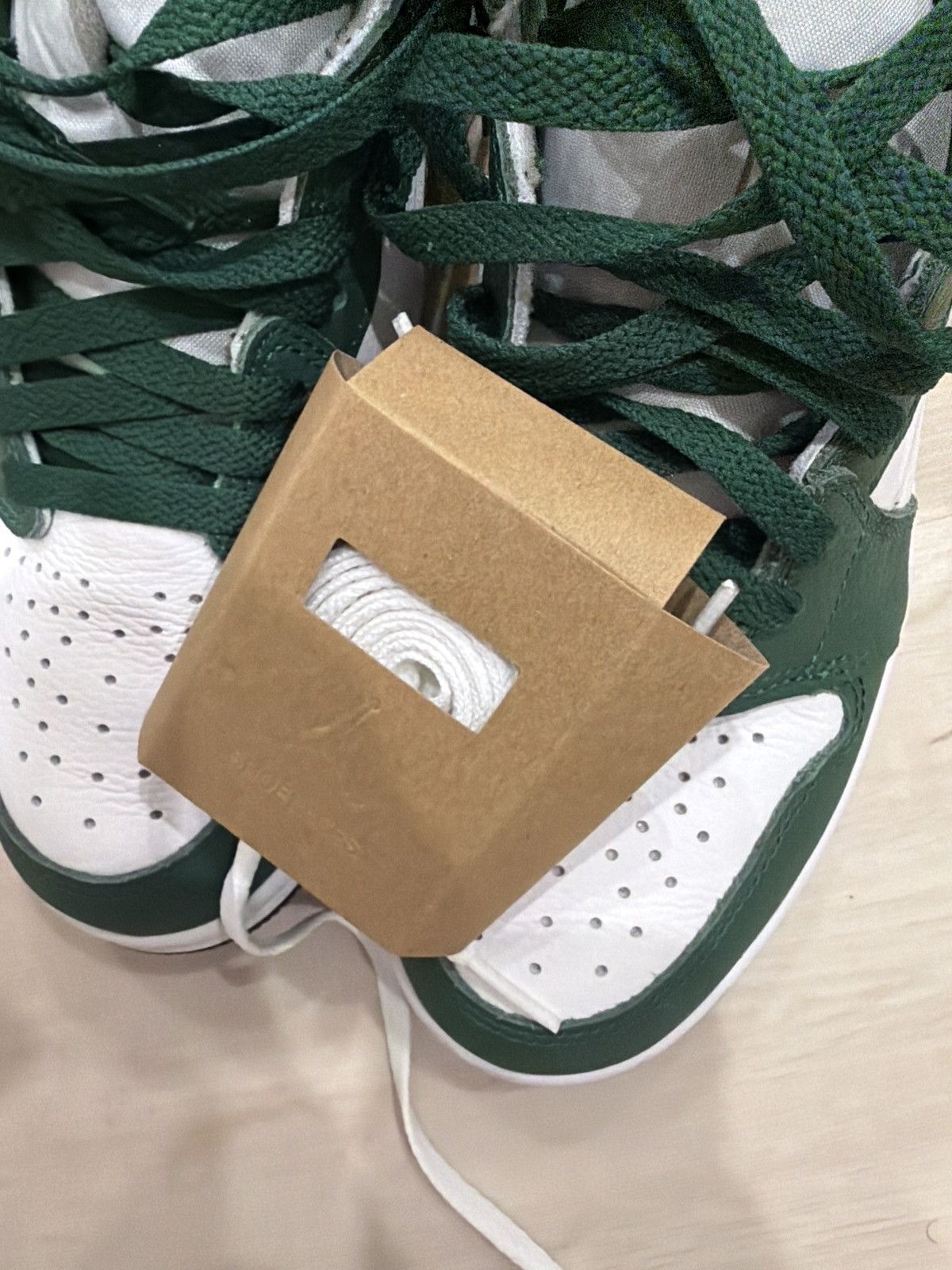 Jordan Brand Air Jordan Retro 1 High OG Size US 8 / EU 41 - 5 Thumbnail
