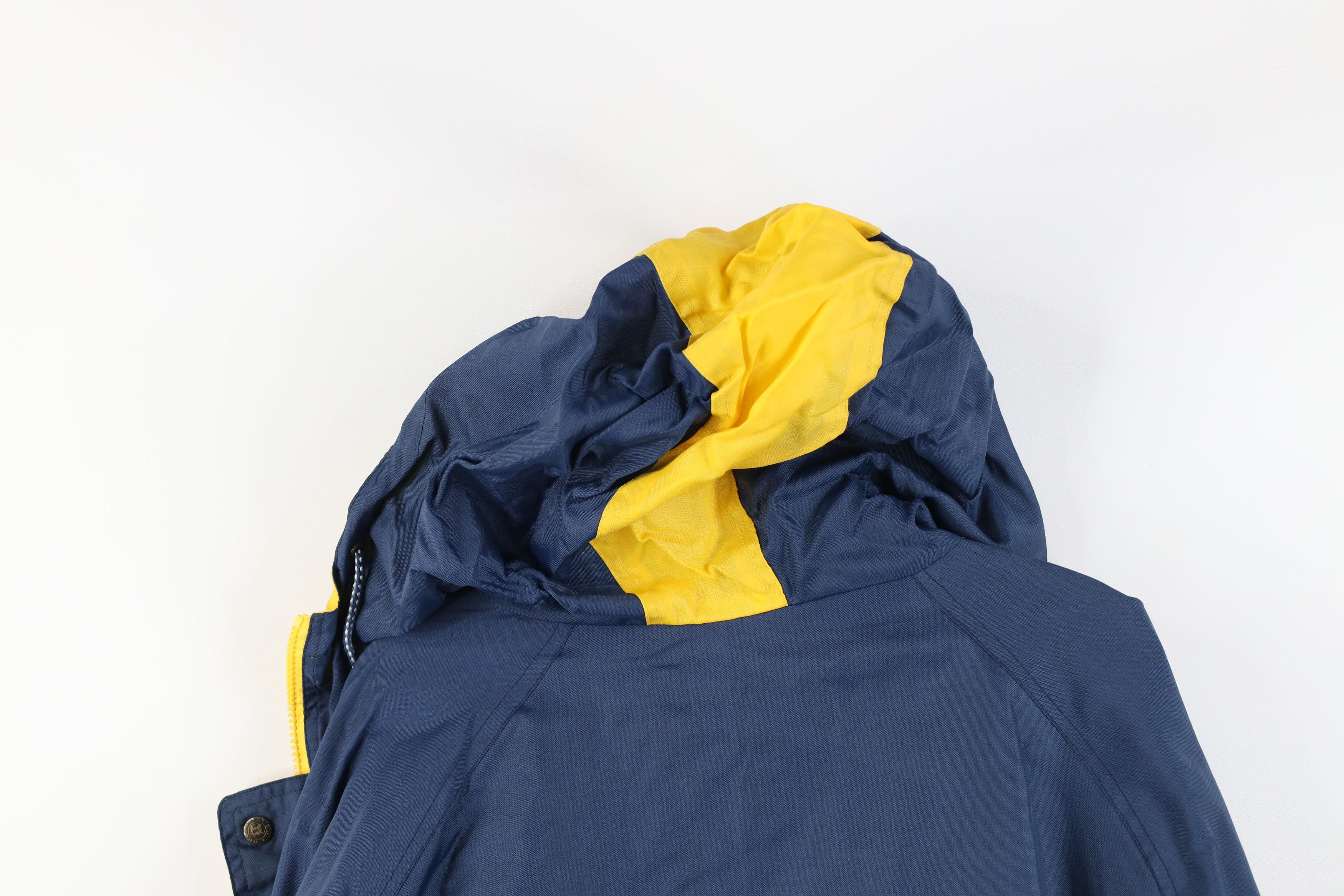 Vintage Vintage 90s Streetwear Athletics Hooded Windbreaker Jacket Size US XXL / EU 58 / 5 - 13 Thumbnail