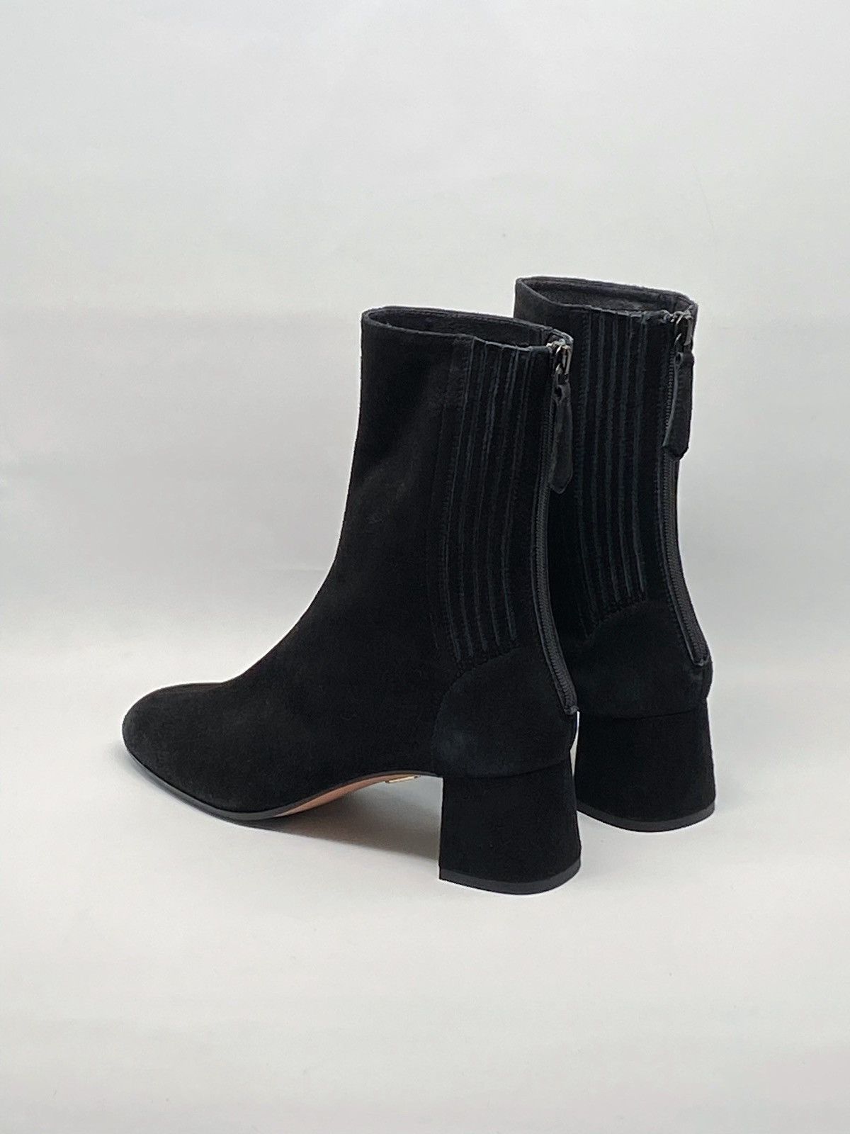 Aquazzura Aquazzura Saint Honore Suede Ankle Boots size 35.5 Size US 5.5 / IT 35.5 - 8 Thumbnail