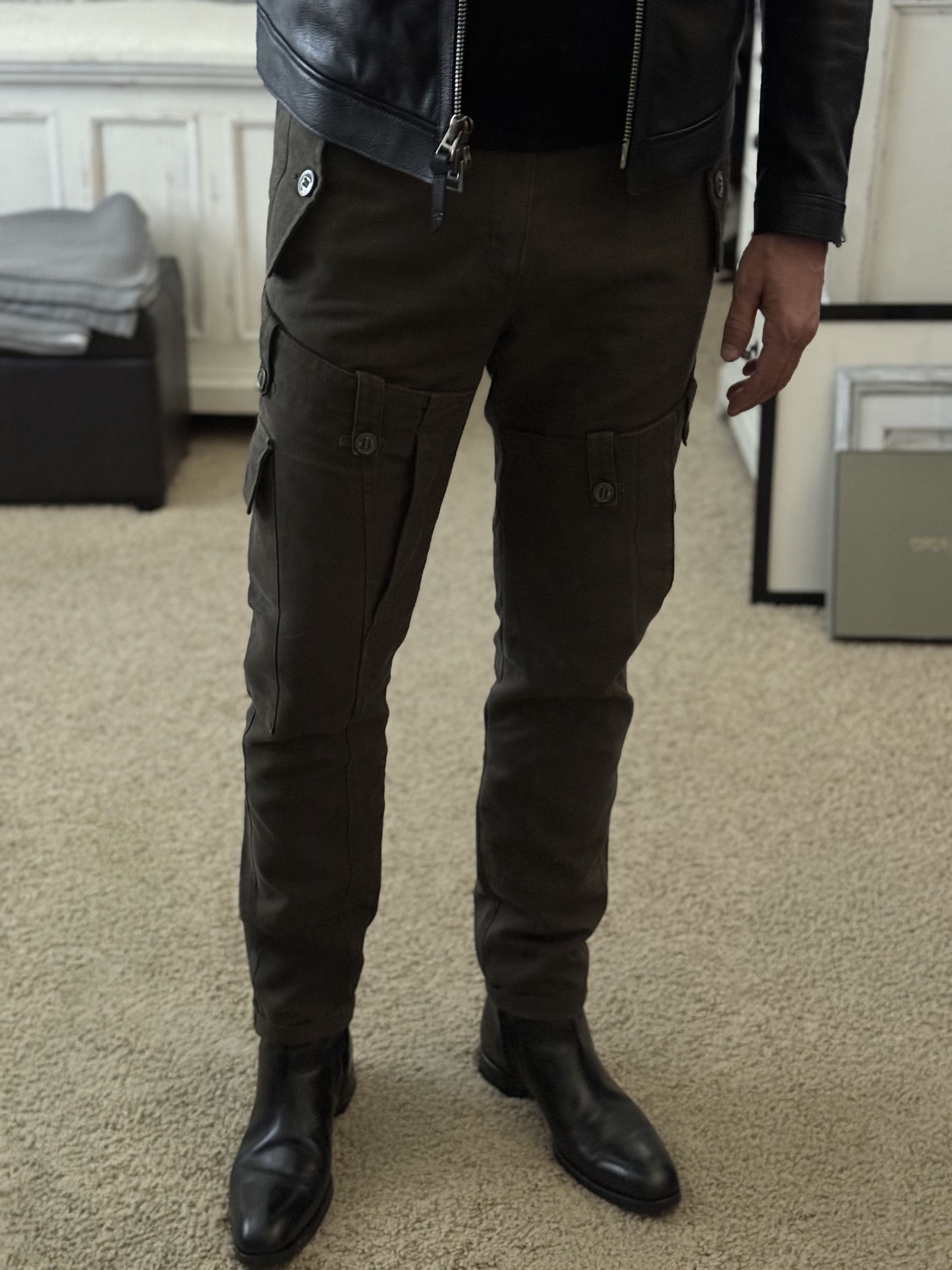 Alexander McQueen Ultimate Rare $2,500 w/tax MCQUEEN Handmade Cargo Pants Size US 32 / EU 48 - 14 Thumbnail