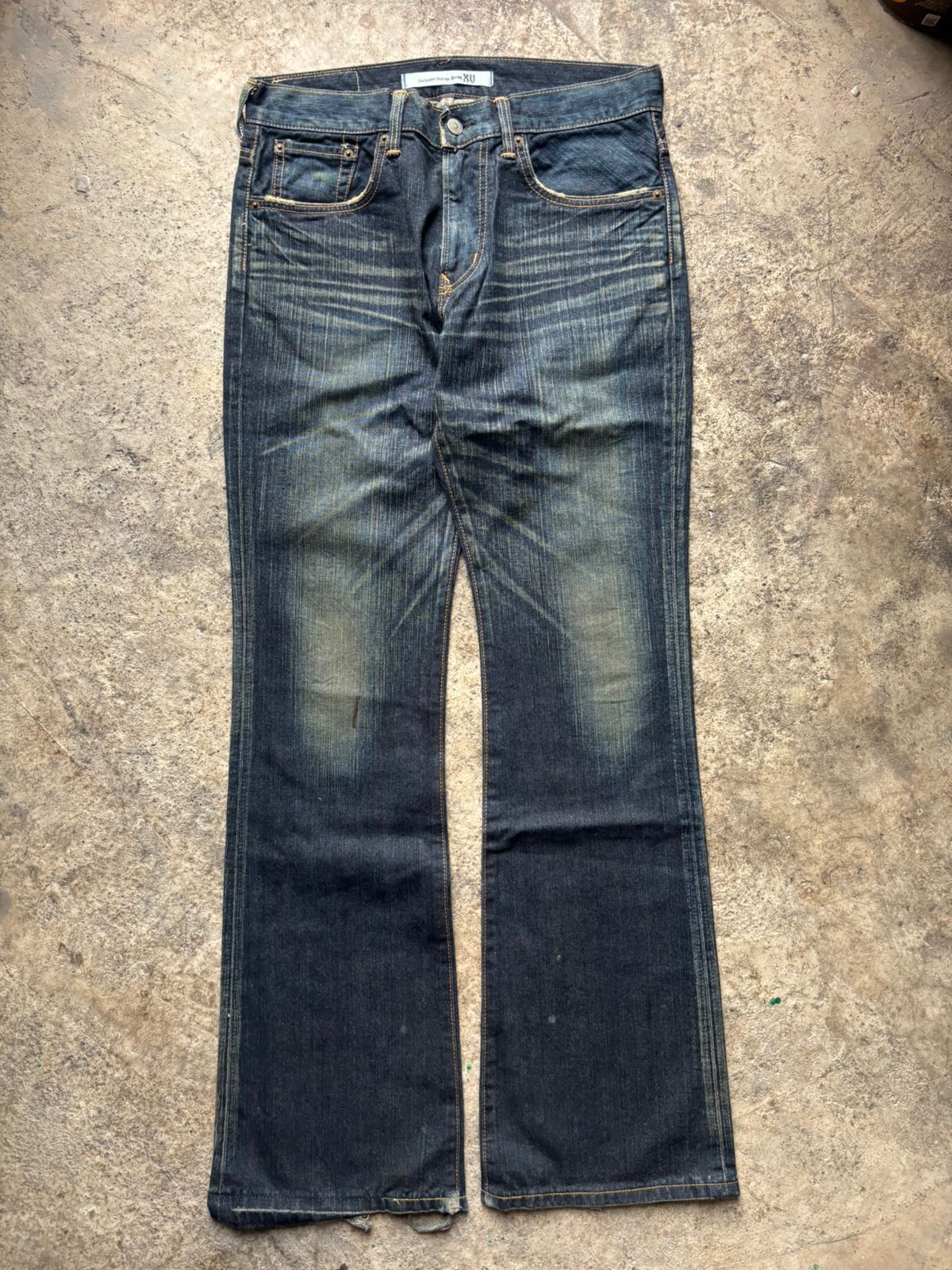 Japanese Brand 2000s Japanese Edwin Claw Marks Distressed Bootcut Jeans Size US 31 - 1 Thumbnail