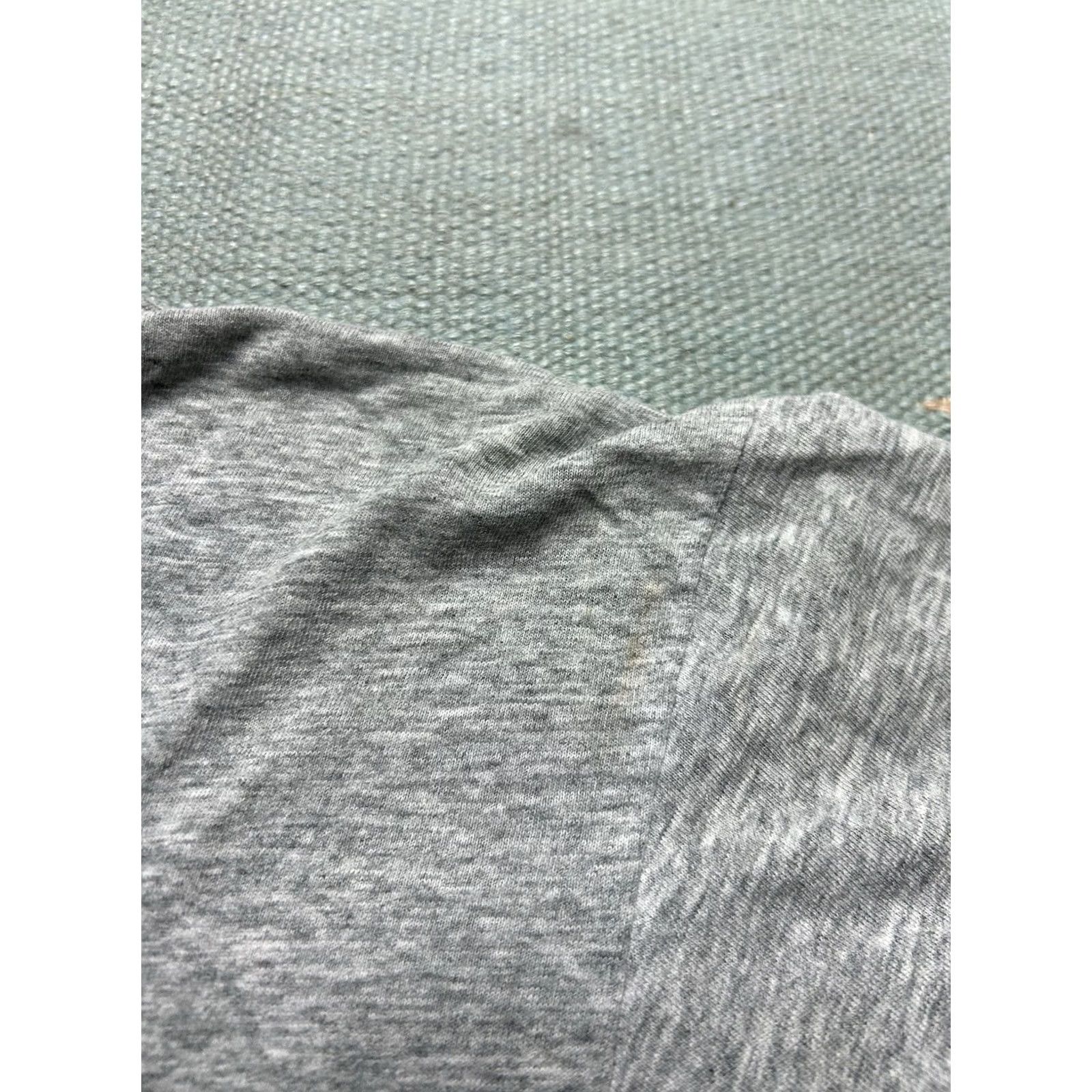 Fruit Of The Loom VINTAGE 90s Fruit of the Loom T-Shirt Pocket Gray M/L Womens Mens Shirt Size US M / EU 48-50 / 2 - 6 Thumbnail