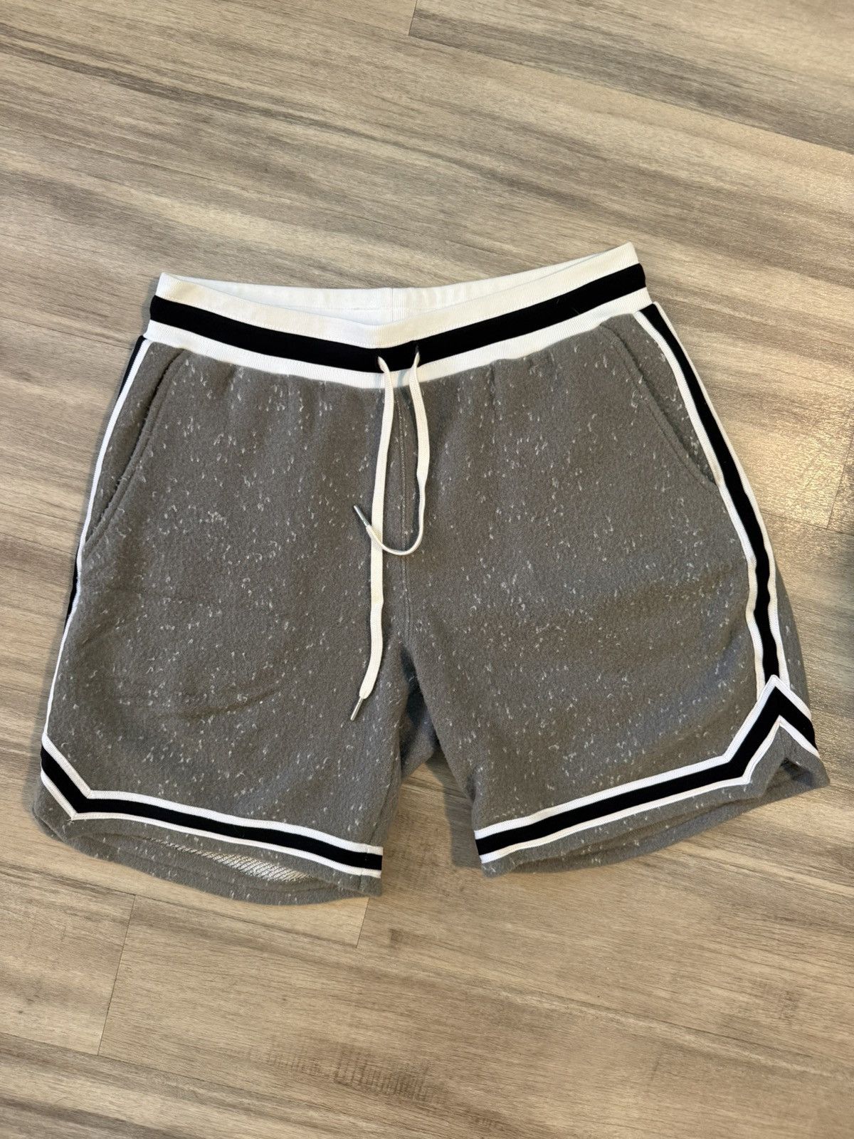 John Elliott John Elliott Fur Terry Game Shorts Size US 32 / EU 48 - 1 Thumbnail