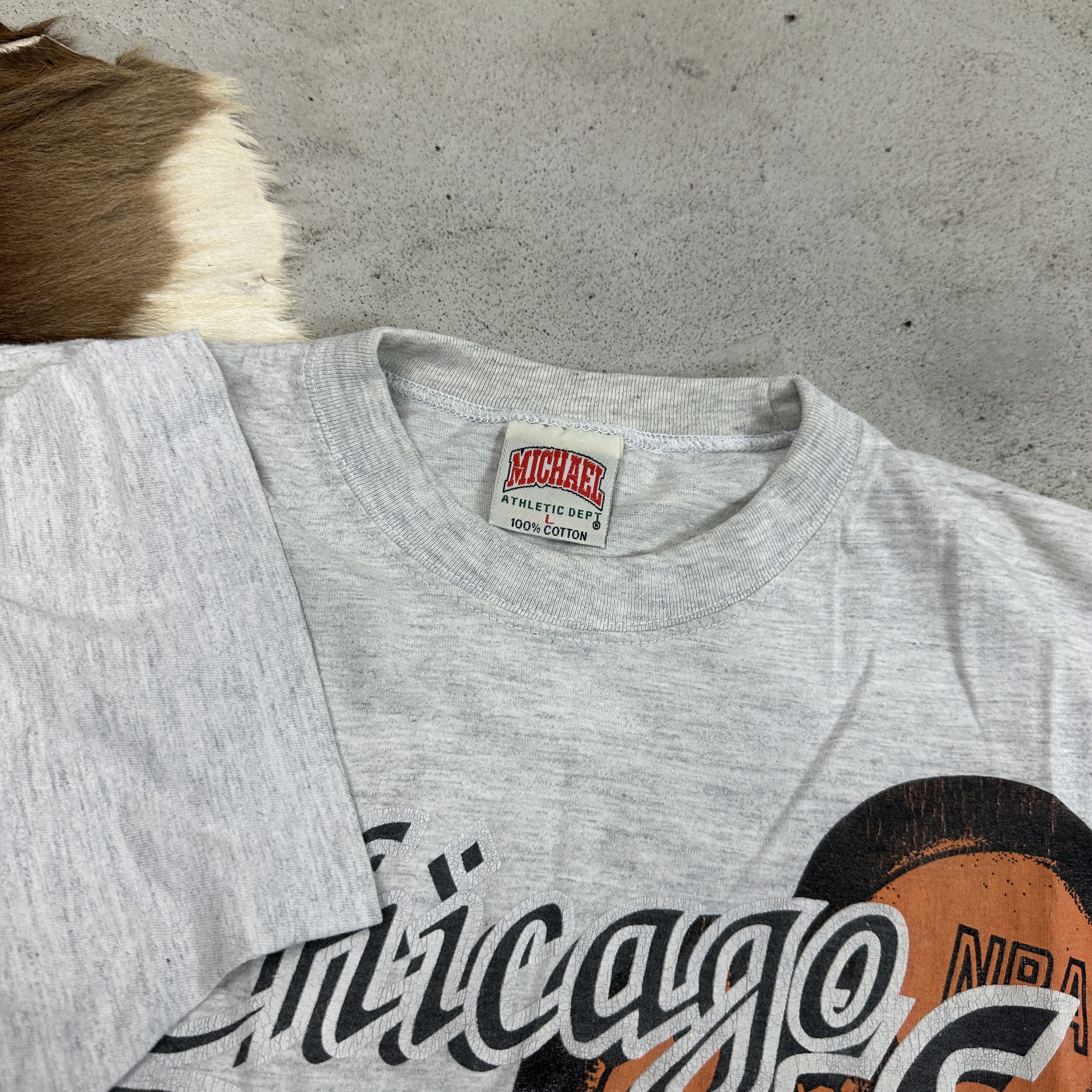 Vintage Vintage Casual Sporty Baseball Chicago Bulls 90s T-shirt Size US L / EU 52-54 / 3 - 3 Thumbnail
