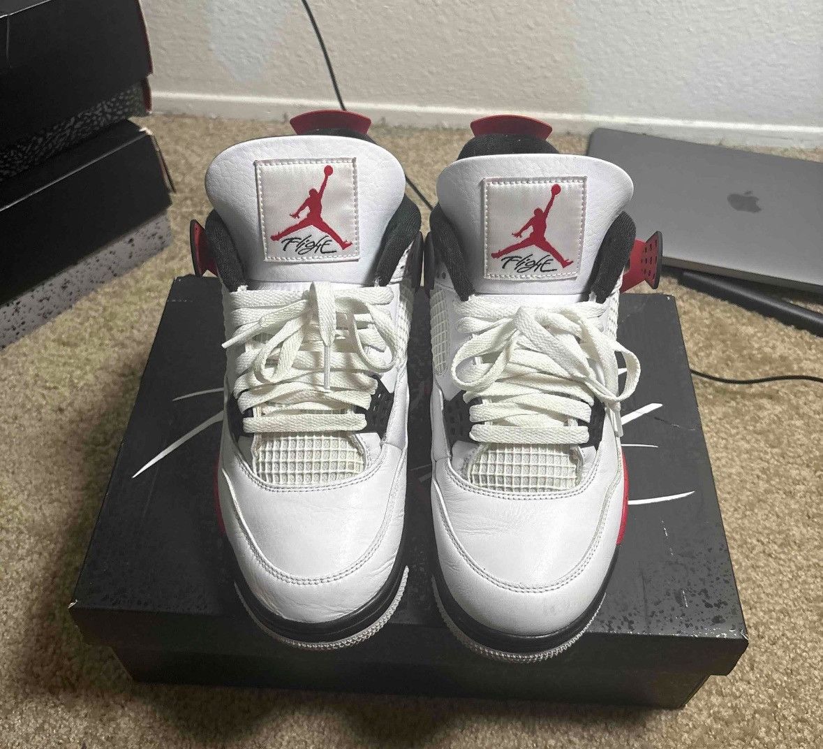 Jordan Brand Jordan 4 red cement size 8.5 Size US 8.5 / EU 41-42 - 1 Thumbnail