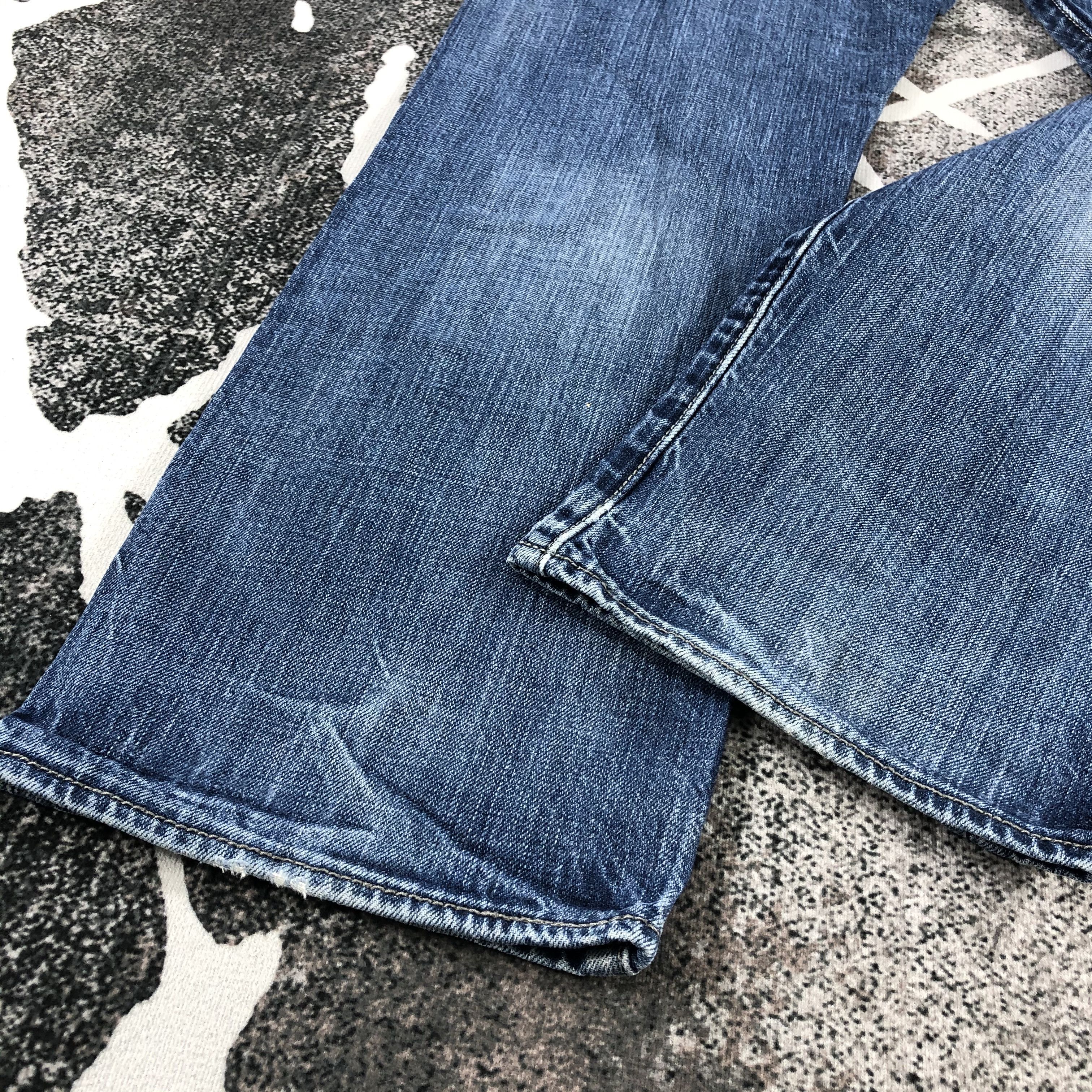 Levi's Vintage 501 Jeans Blue Wash Denim KJ941 Size US 34 / EU 50 - 6 Thumbnail