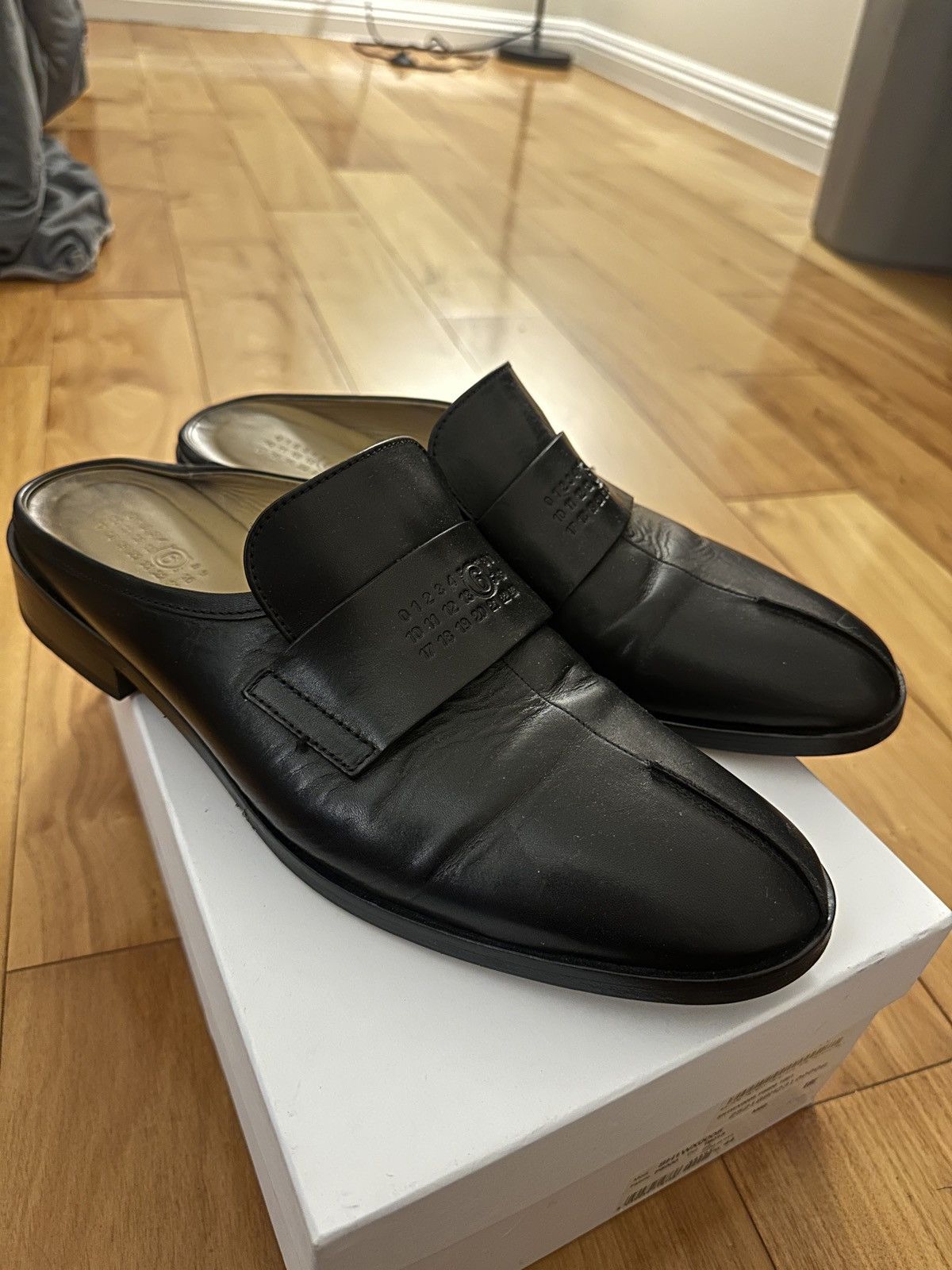 MM6 mm6 black embossed logo loafers Size US 11 / EU 44 - 1 Thumbnail