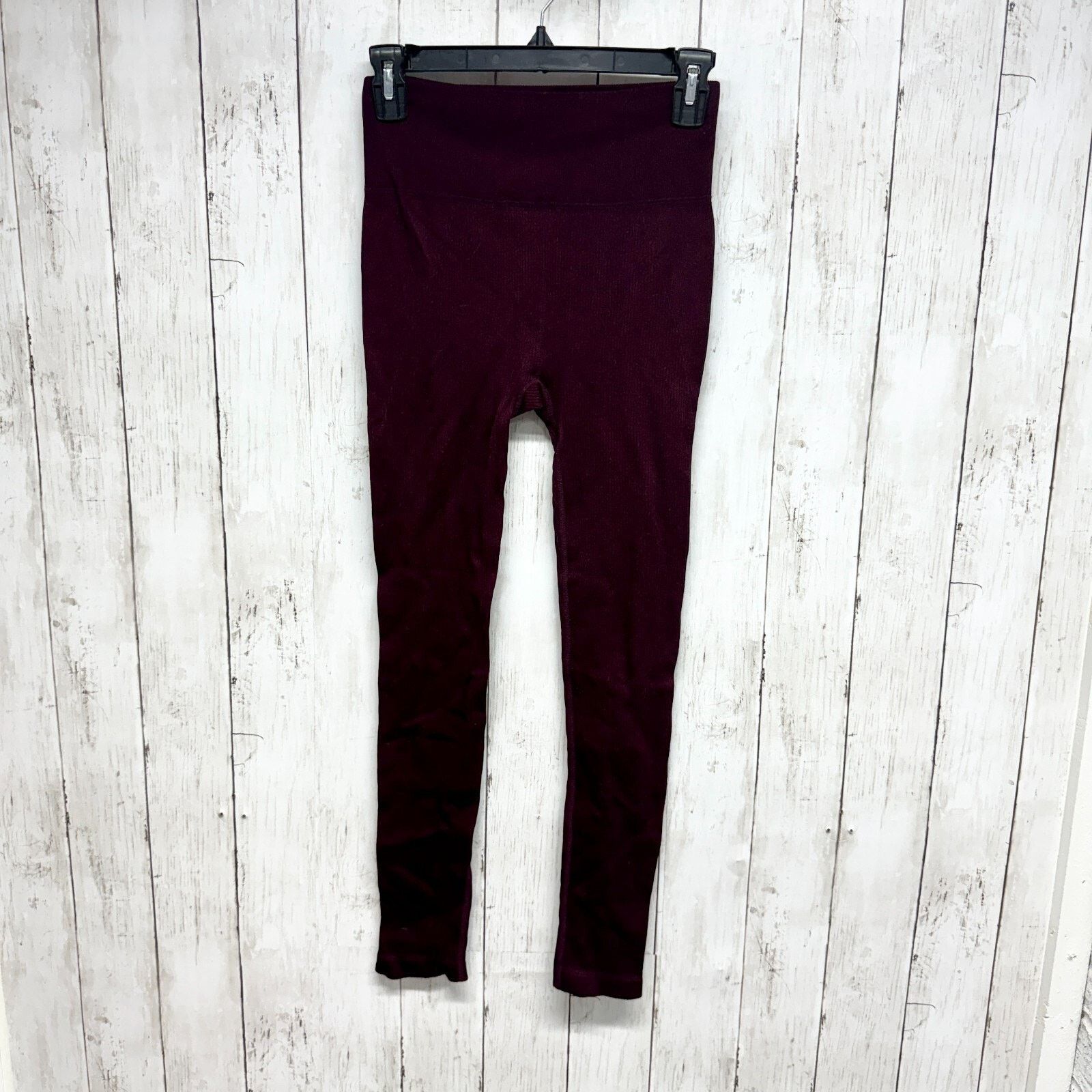 Betsey Johnson Betsey Johnson Small Performance Black Ankle Leggings Yoga Size 27" / US 4 / IT 40 - 1 Thumbnail