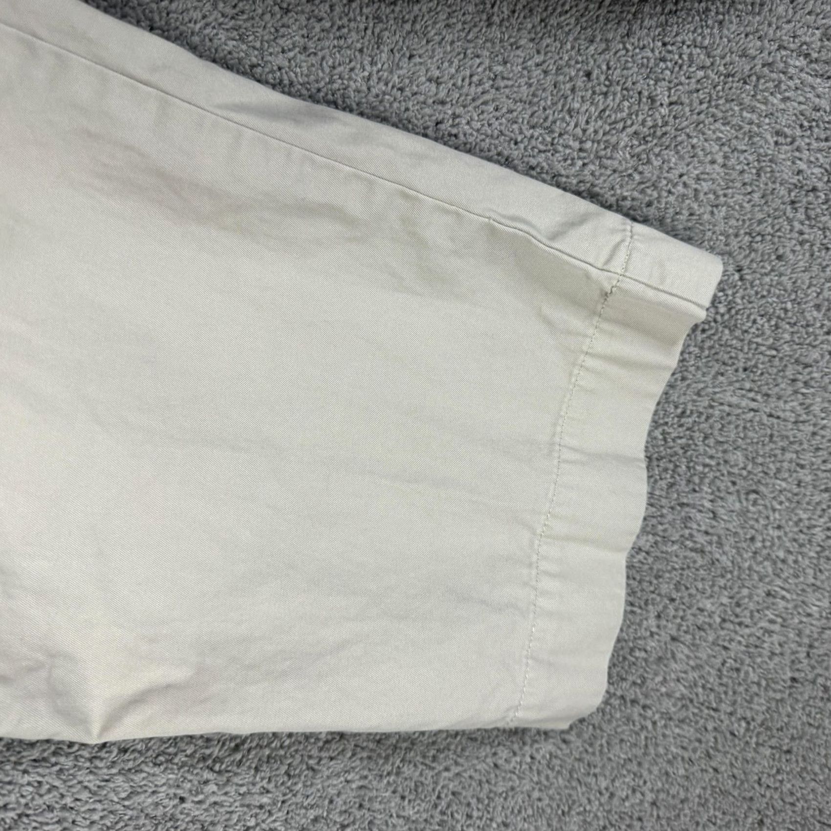 Polo Ralph Lauren Polo Ralph Lauren Chino Pants Mens 34x30 Beige Khaki Cotton Flat Front Casual Pants Men Beige 34/30 Slim Straight Front Zip Size US S / EU 44-46 / 1 - 5 Thumbnail