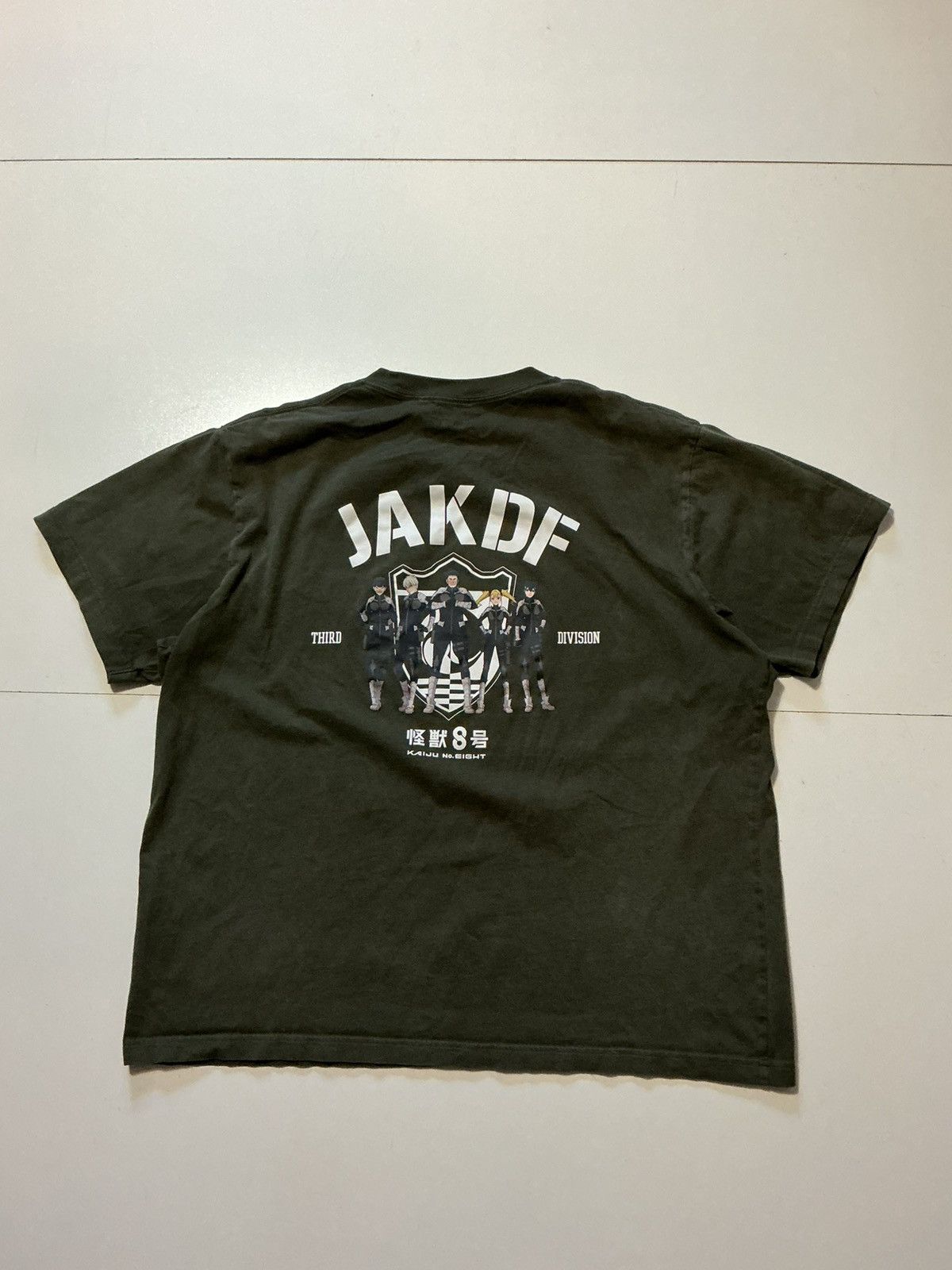 Uniqlo UT Uniqlo X Kaiju No. Eight JAKDF Japan Kaiju Manga T-Shirt Size US XXL / EU 58 / 5 - 3 Thumbnail