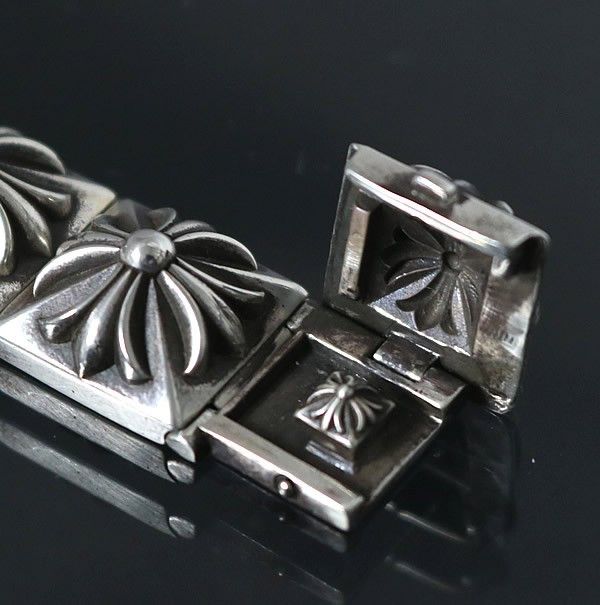Chrome Hearts Chrome Hearts Plus Pyramid Bracelet Size ONE SIZE - 3 Thumbnail
