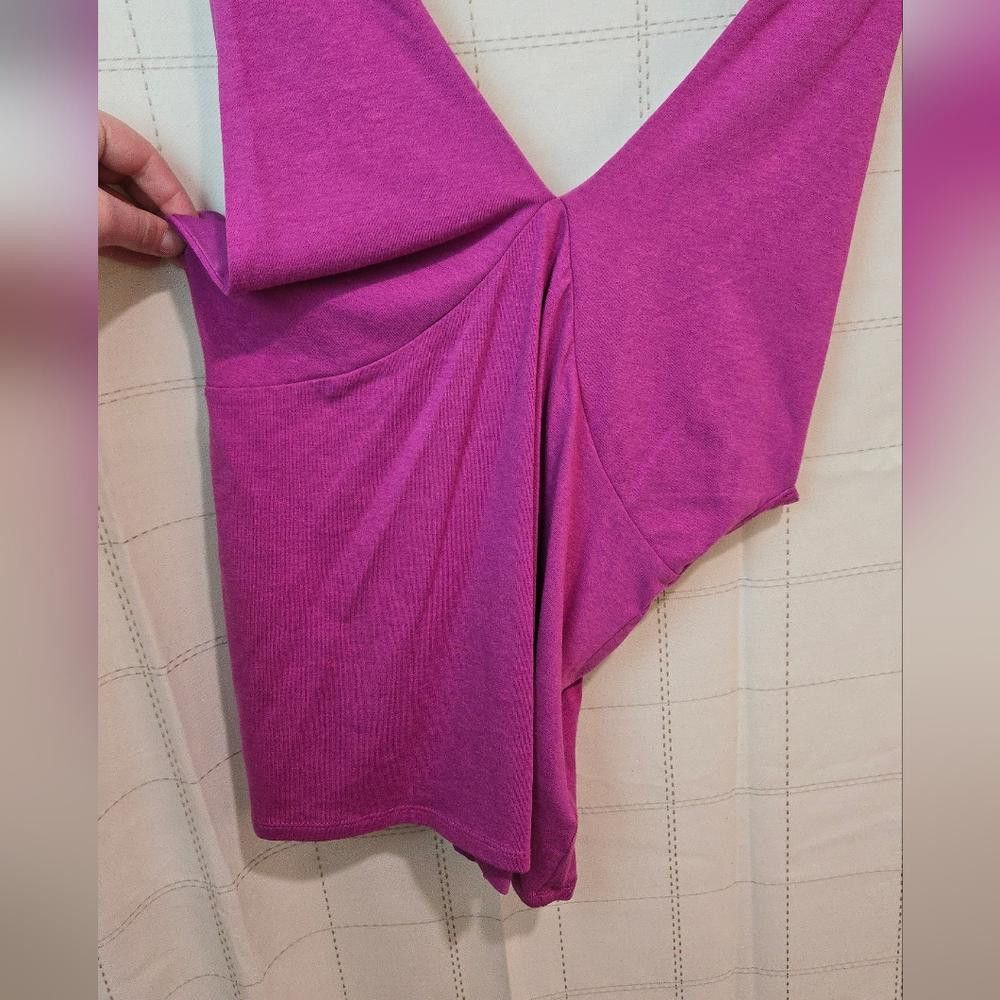 Express Express Deep V Tank Size S / US 4 / IT 40 - 2 Thumbnail
