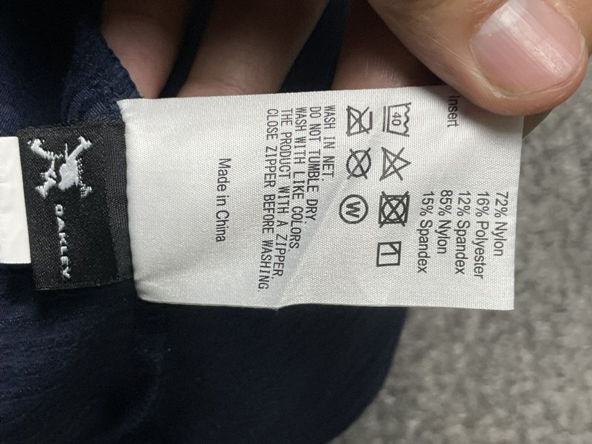 Japanese Brand × Oakley × Vintage Vintage OAKLEY Jogger Pants (91) Size US 28 / EU 44 - 14 Thumbnail