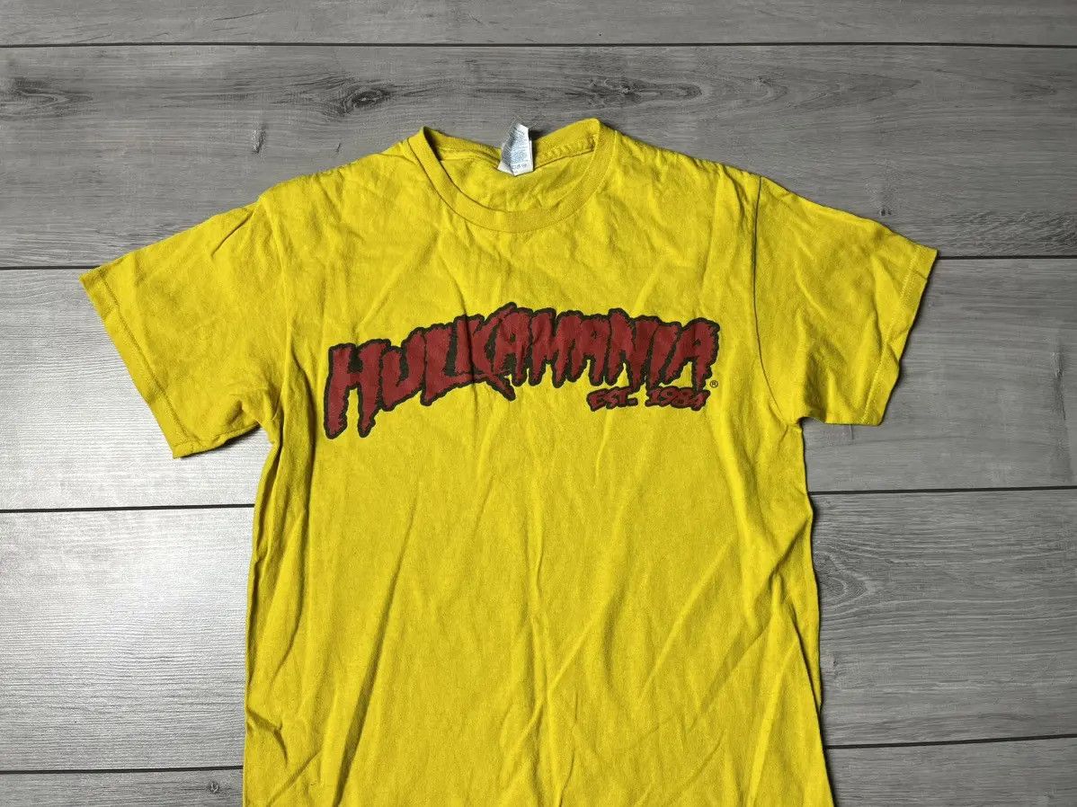 WWE Wwe Tshirt Hulkamania band tee size Small Size US S / EU 44-46 / 1 - 3 Thumbnail