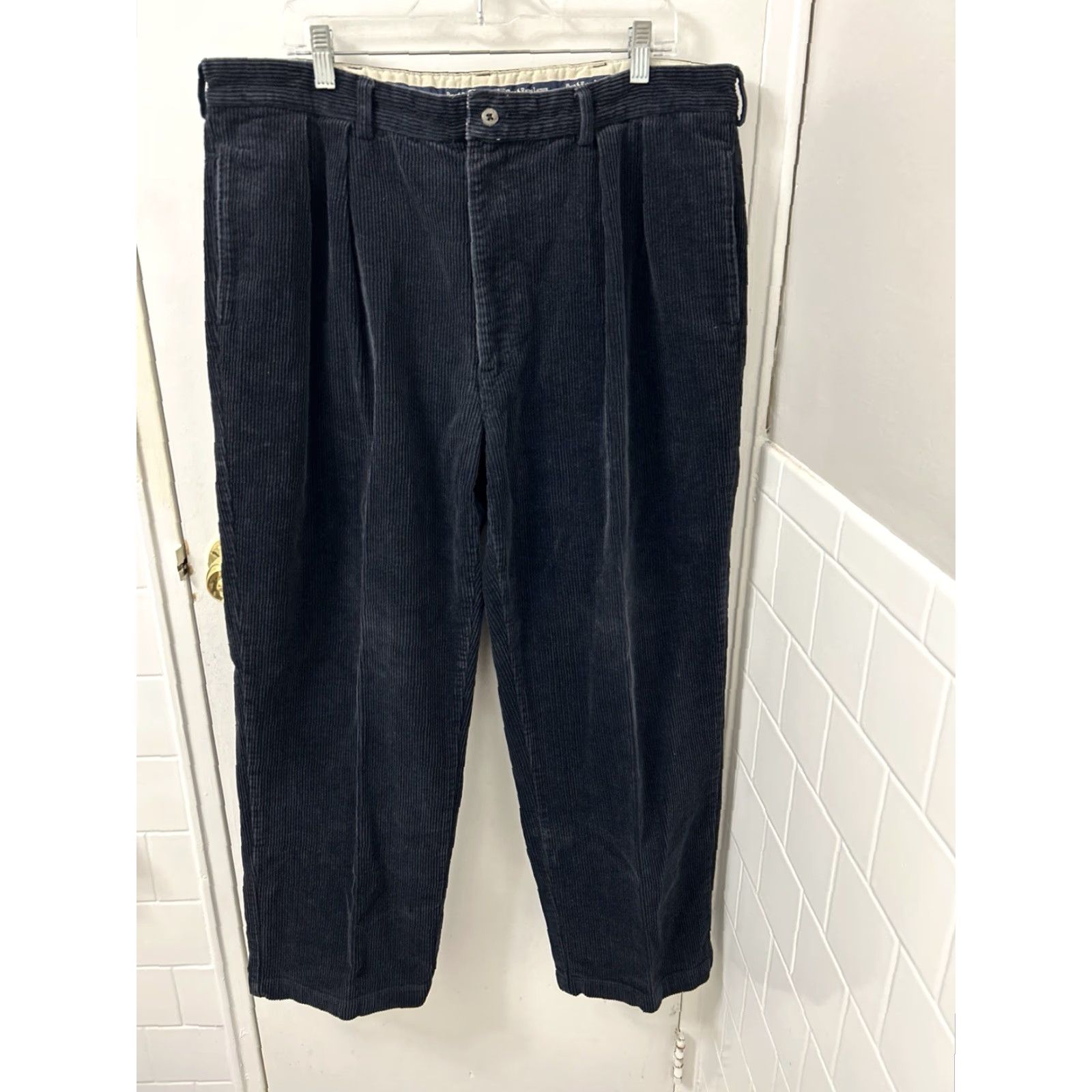Polo Ralph Lauren VTG Polo Ralph Lauren Andrew Corduroy Pants Mens 40x30 Navy Pleated Trousers Size US L / EU 52-54 / 3 - 2 Thumbnail